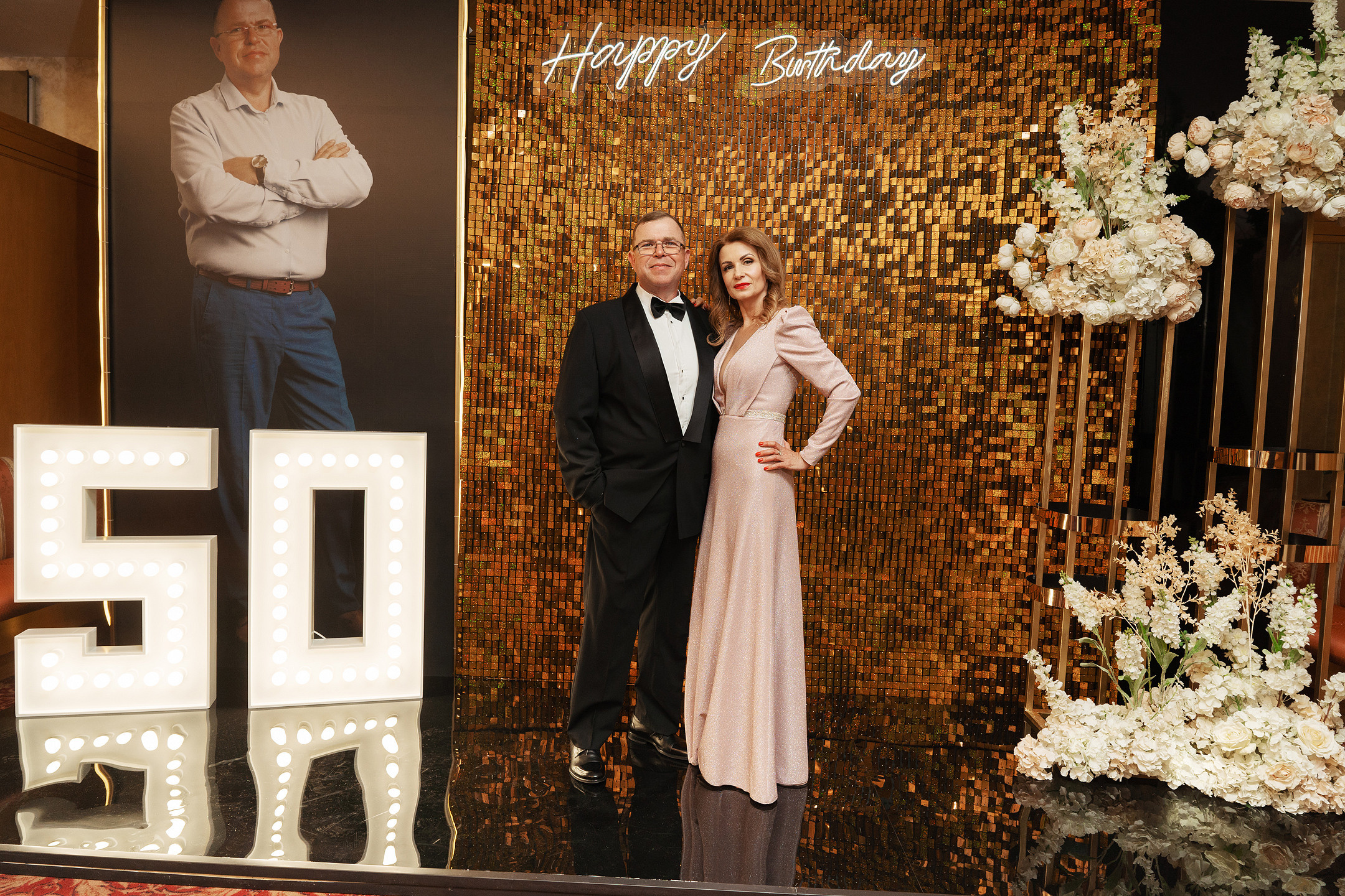 Празднование юбилее в банкетном зале отеля. Саша Потапкин Фотограф. Сочи, Екатеринбург, Москва