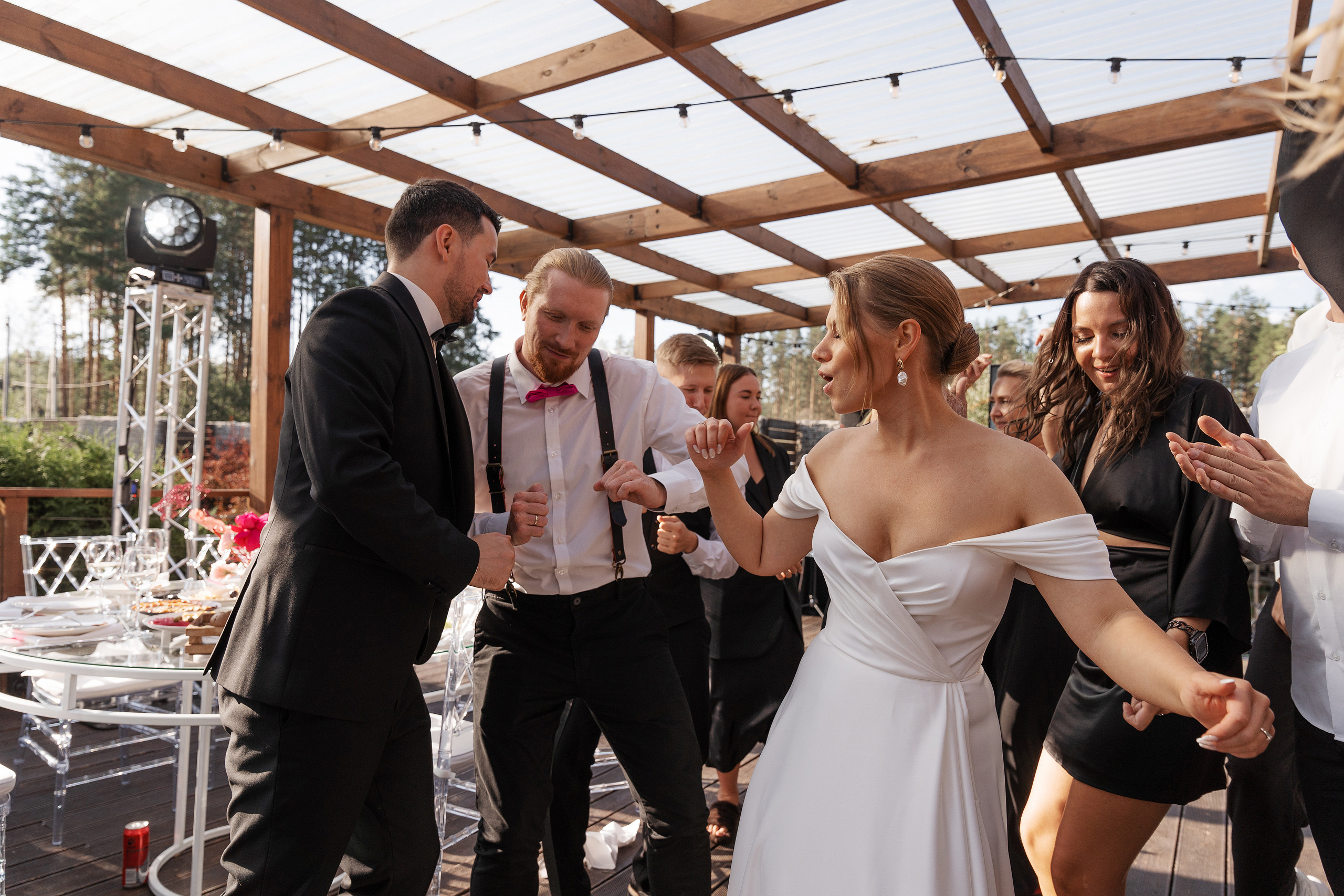 Летняя свадьба Вадима и Даши в загородном клубе SUN VODA. Саша Потапкин Фотограф. Сочи, Екатеринбург, Москва