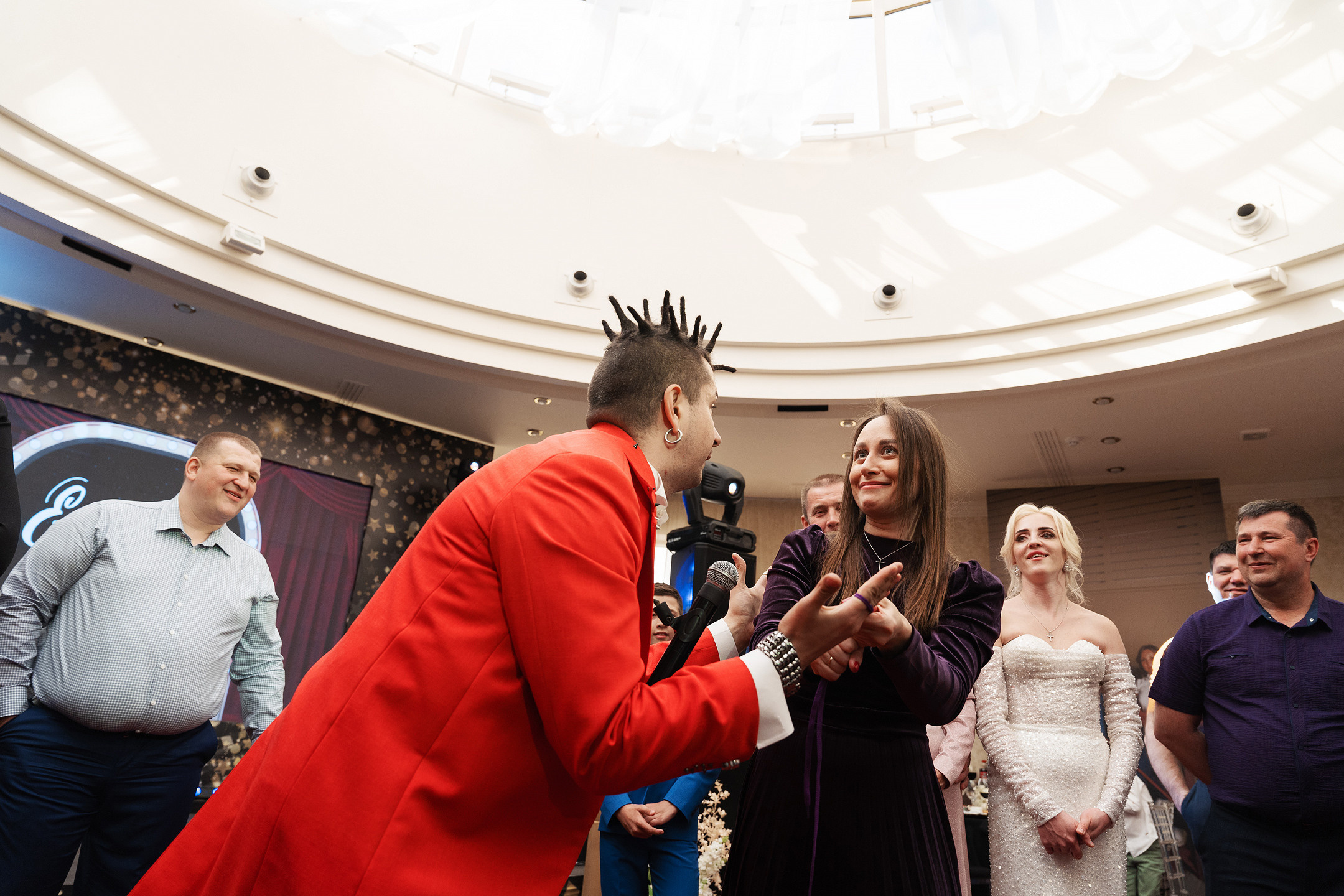 Празднование юбилее в банкетном зале отеля. Саша Потапкин Фотограф. Сочи, Екатеринбург, Москва