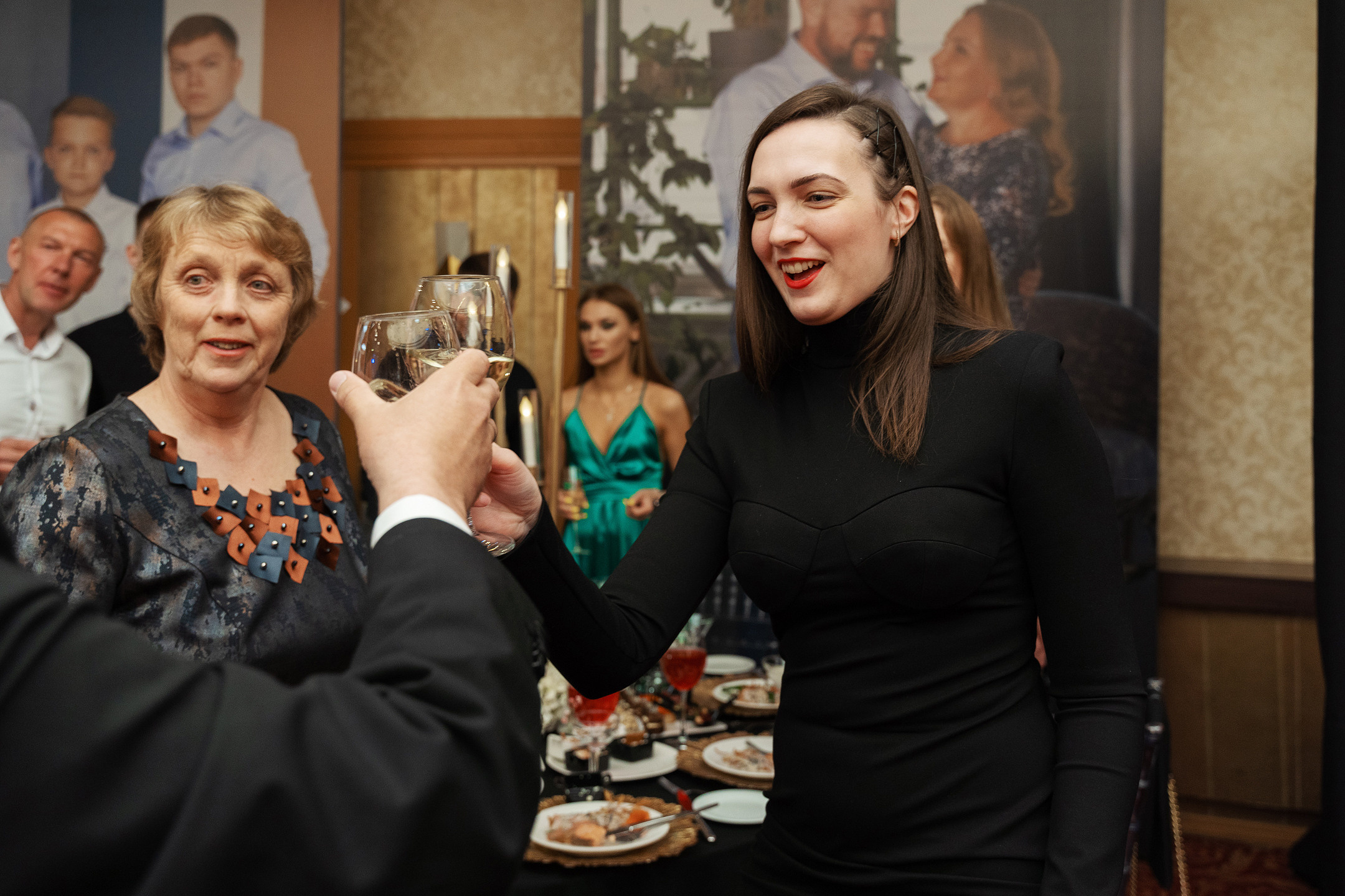 Празднование юбилее в банкетном зале отеля. Саша Потапкин Фотограф. Сочи, Екатеринбург, Москва