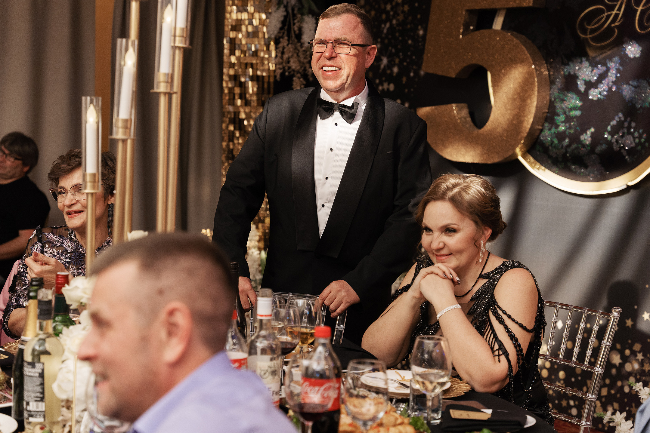 Празднование юбилее в банкетном зале отеля. Саша Потапкин Фотограф. Сочи, Екатеринбург, Москва