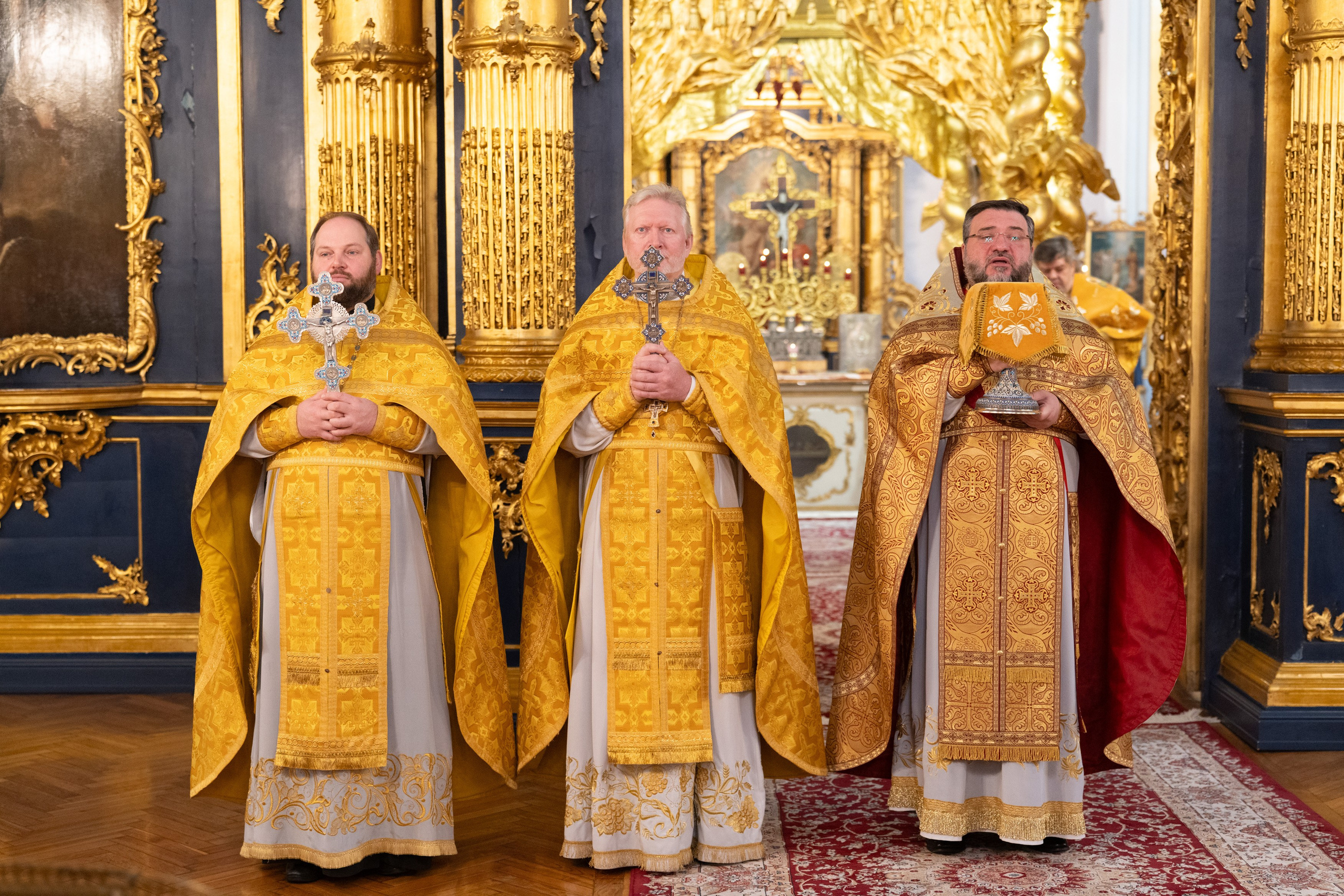 Неделя 20-я по Пятидесятнице. Память святых отцов VII Вселенского Собора. Иверской иконы Божией Матери. НИКОЛО-БОГОЯВЛЕНСКИЙ МОРСКОЙ СОБОР