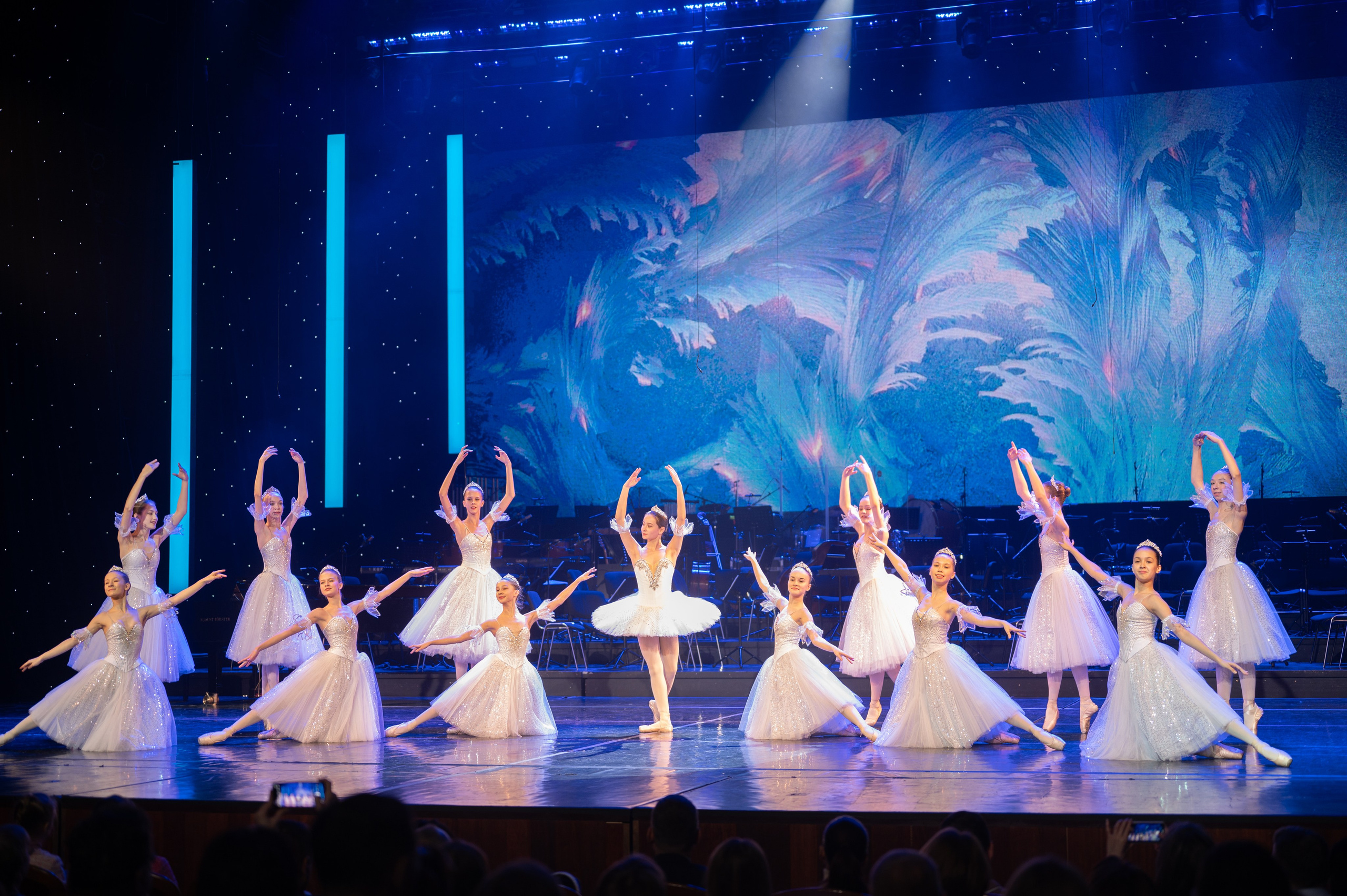 Отчетный концерт ДШИ «Гармония» «Зимняя гармония». Фотограф новорожденных, семейный детский в Тюмени Татьяна Морозова