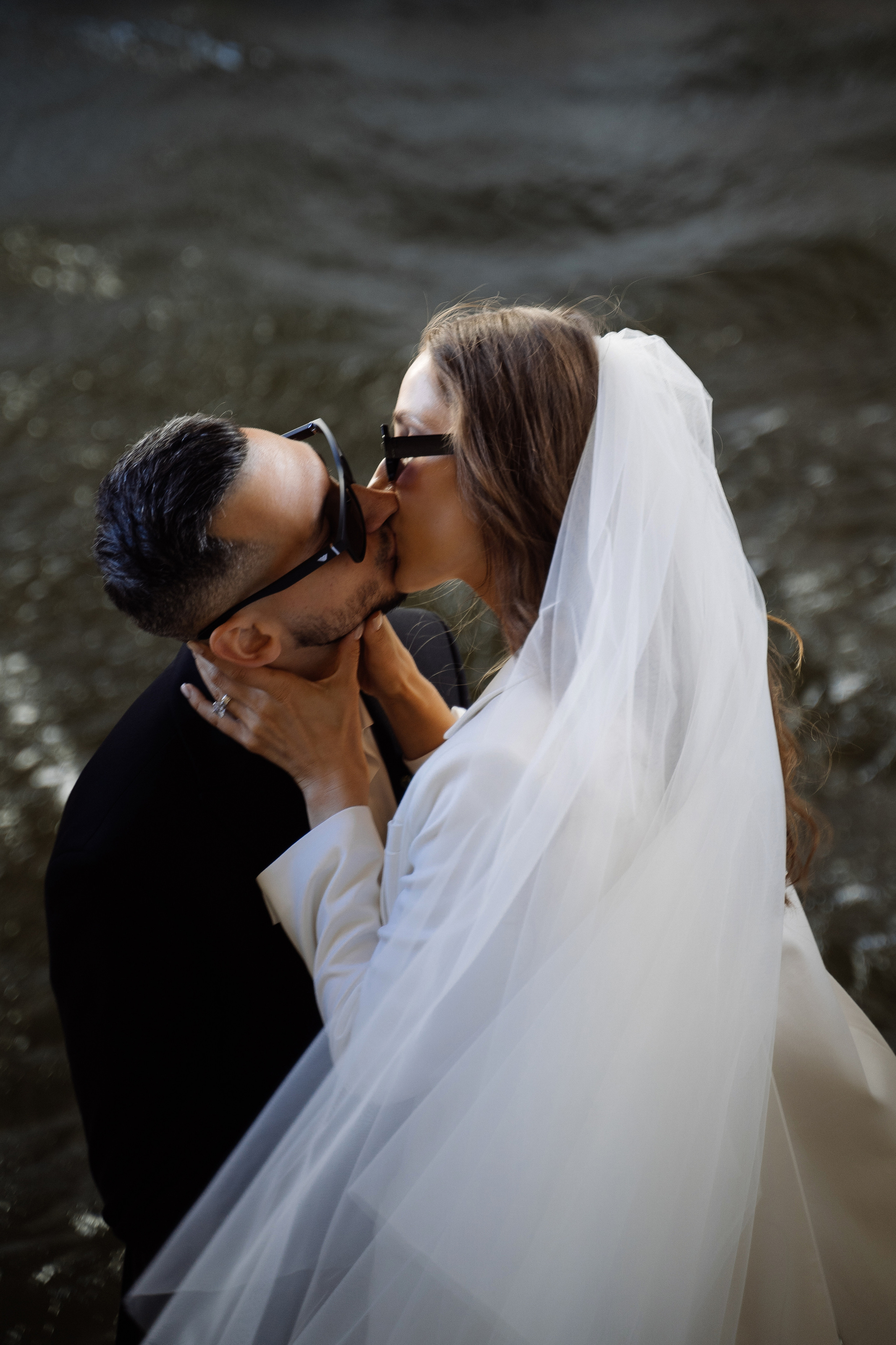 Мария Кирилл. Камерная свадьба в ресторане русской кухни. Свадебный фотограф организатор в Санкт-Петербурге Ассоль Опарина