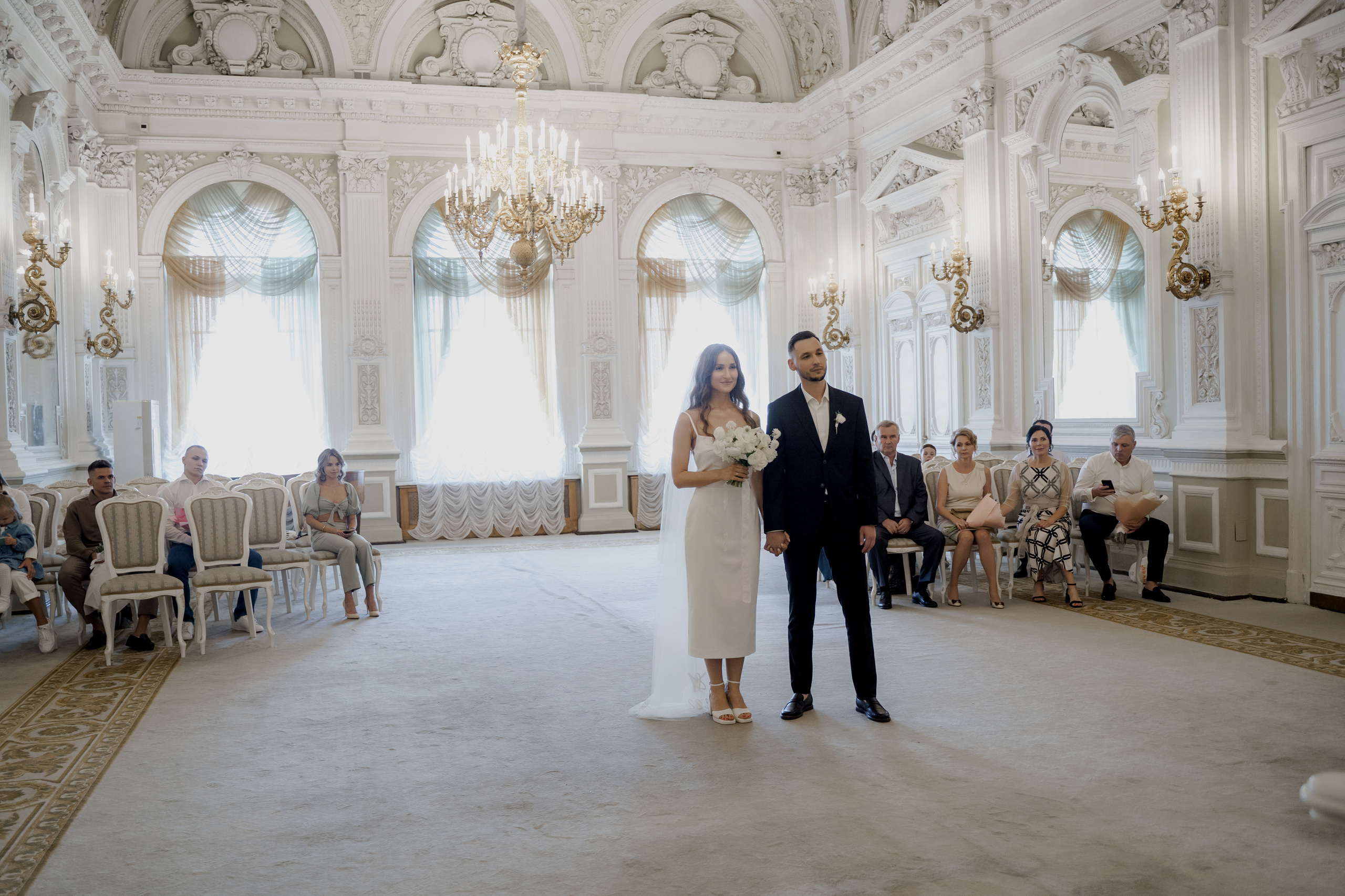 Мария Кирилл. Камерная свадьба в ресторане русской кухни. Свадебный фотограф организатор в Санкт-Петербурге Ассоль Опарина