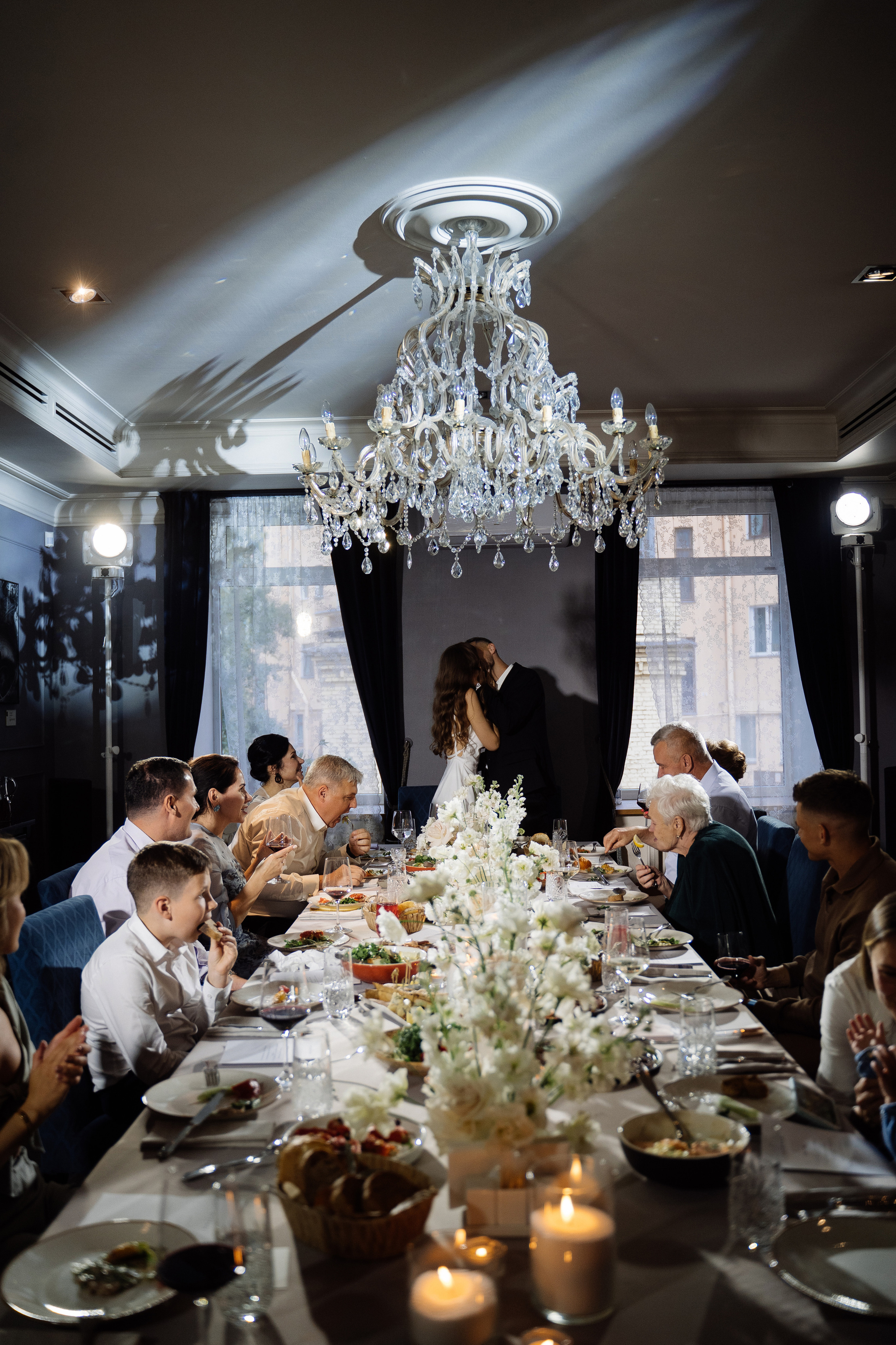 Мария Кирилл. Камерная свадьба в ресторане русской кухни. Свадебный фотограф организатор в Санкт-Петербурге Ассоль Опарина