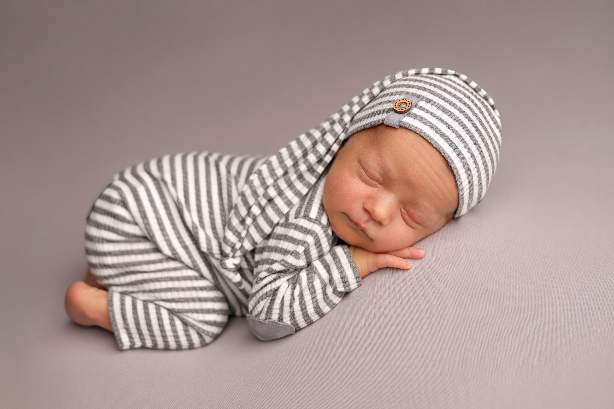 Ньюборн съемка Демида. Фотограф новорожденных Москва. Ньюборн фотограф Москва