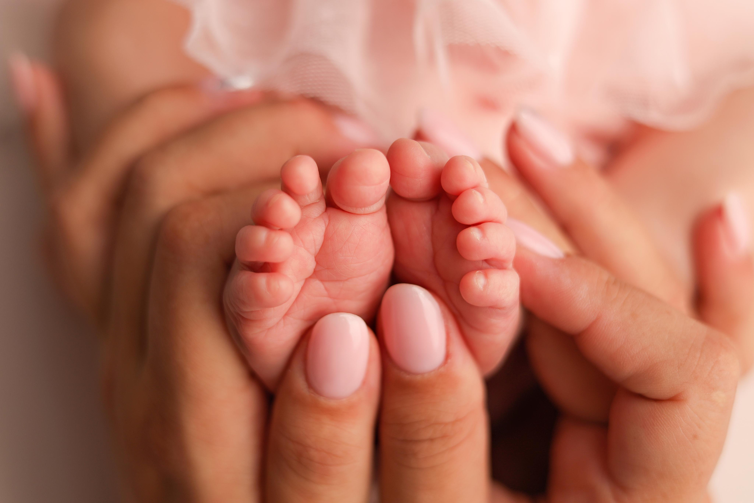 Ньюборн фотосъемка Эмилии. Фотограф новорожденных Москва. Ньюборн фотограф Москва