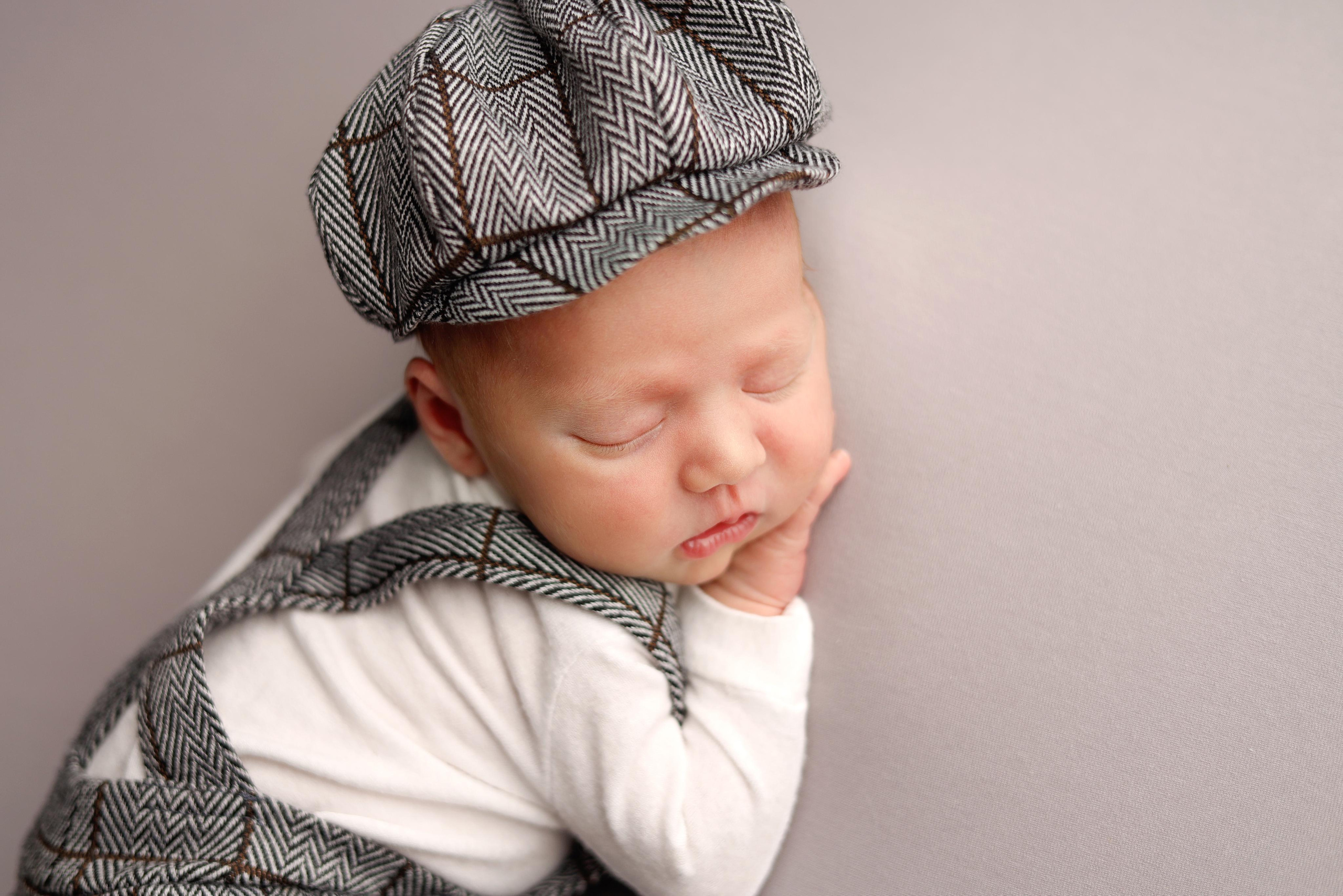 Ньюборн съемка малыша Алана. Фотограф новорожденных Москва. Ньюборн фотограф Москва