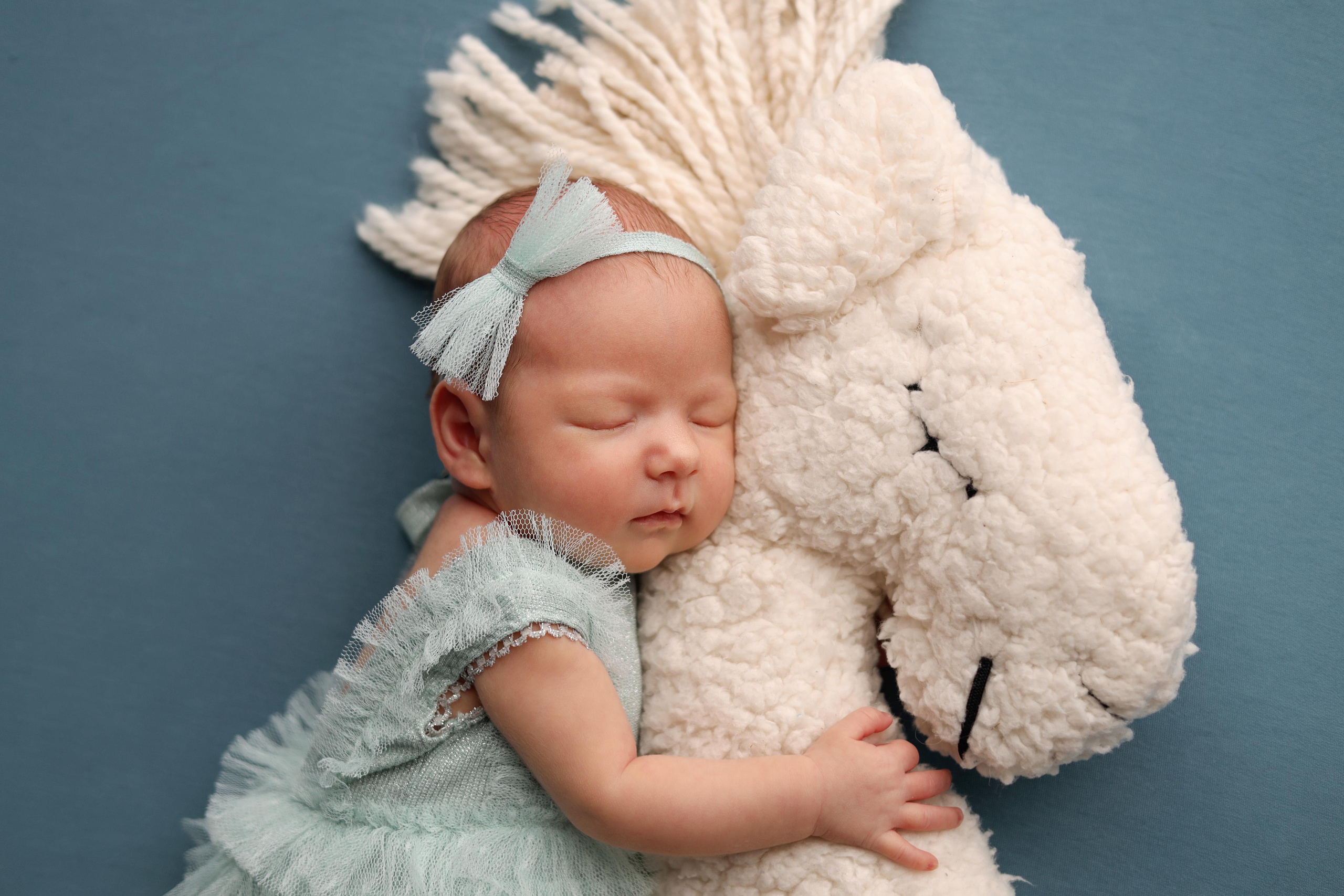 Ньюборн съемка Ульяны, оптимальный пакет. Фотограф новорожденных Москва. Ньюборн фотограф Москва