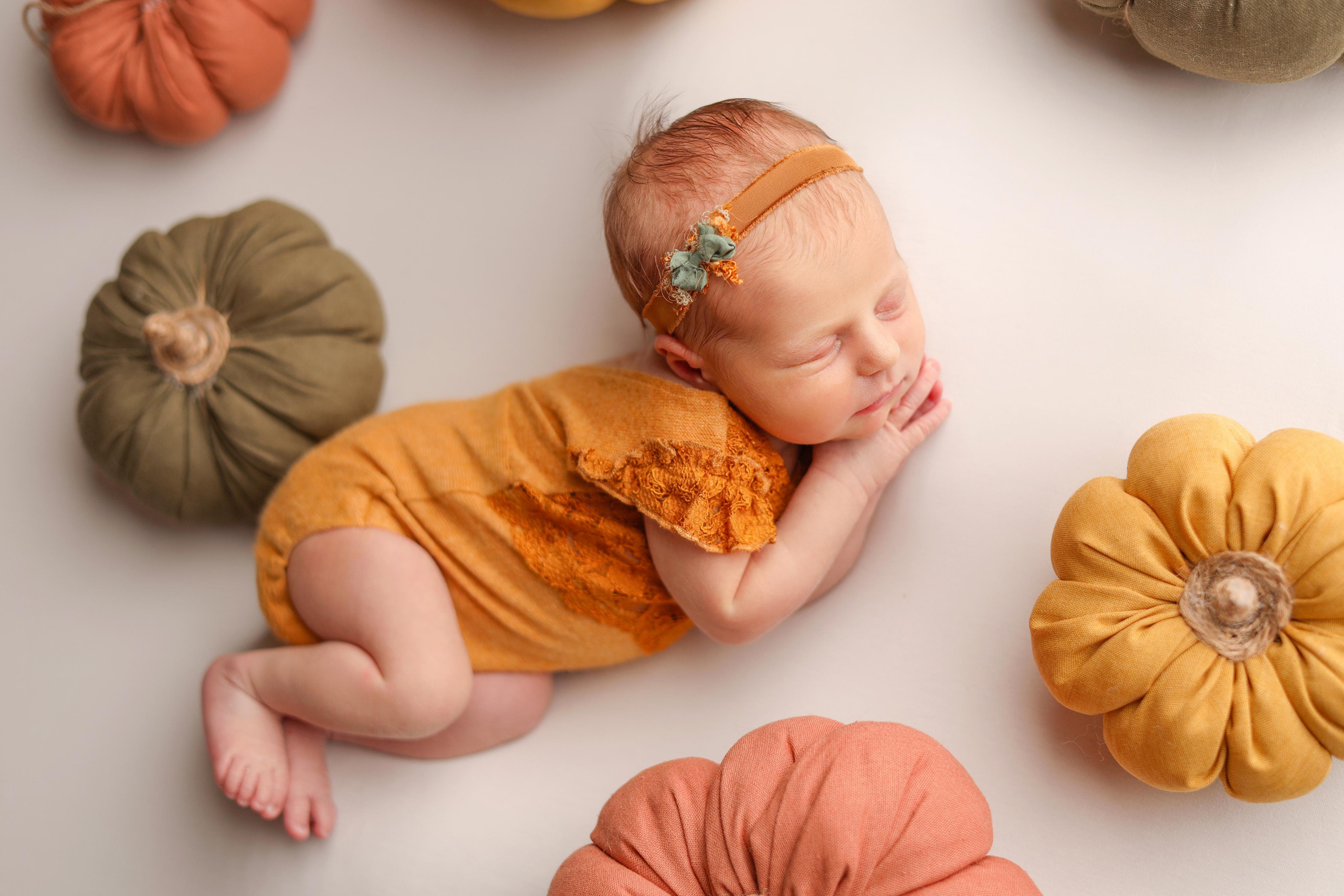 Ньюборн съемка малышки Таисии. Фотограф новорожденных Москва. Ньюборн фотограф Москва