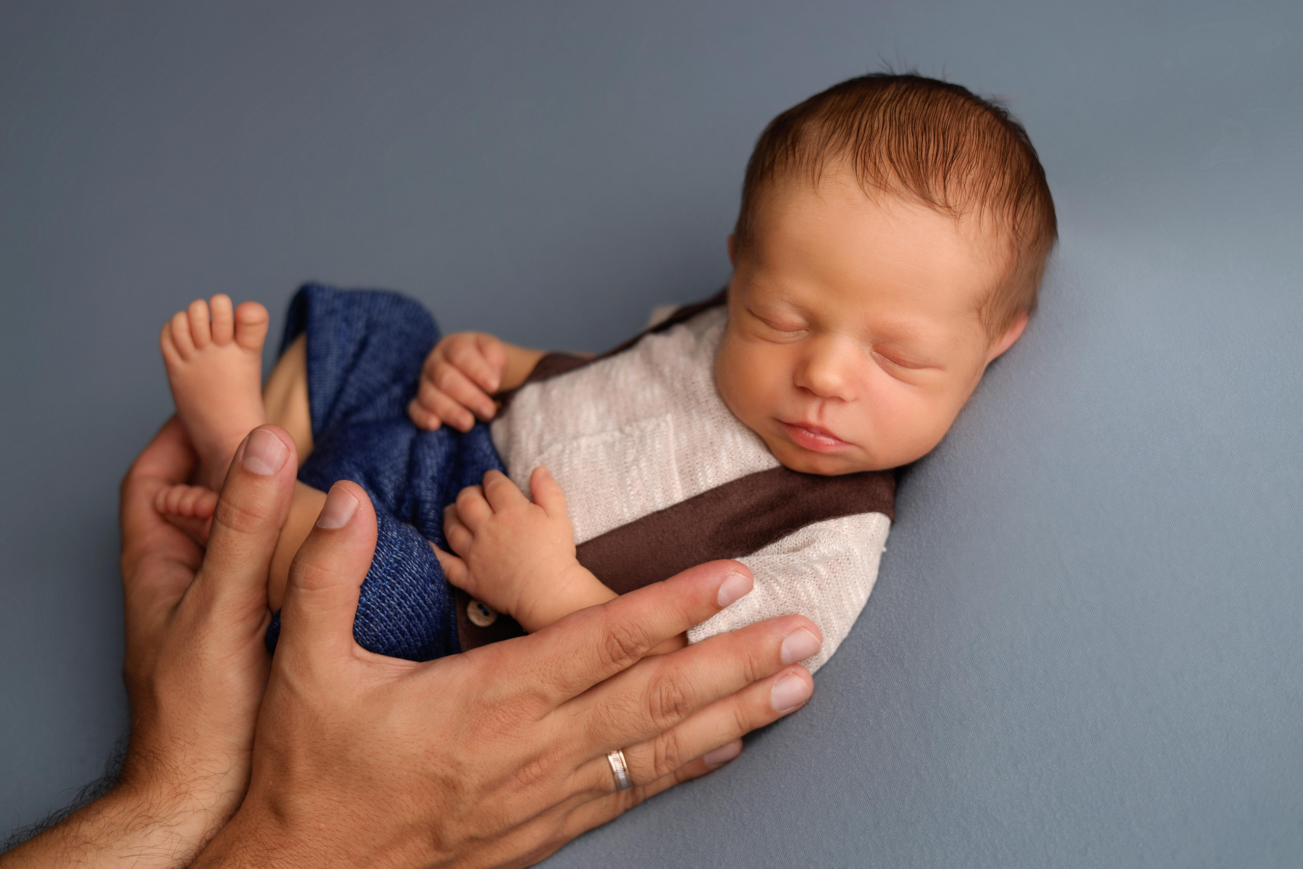 Ньюборн съемка Демида. Фотограф новорожденных Москва. Ньюборн фотограф Москва