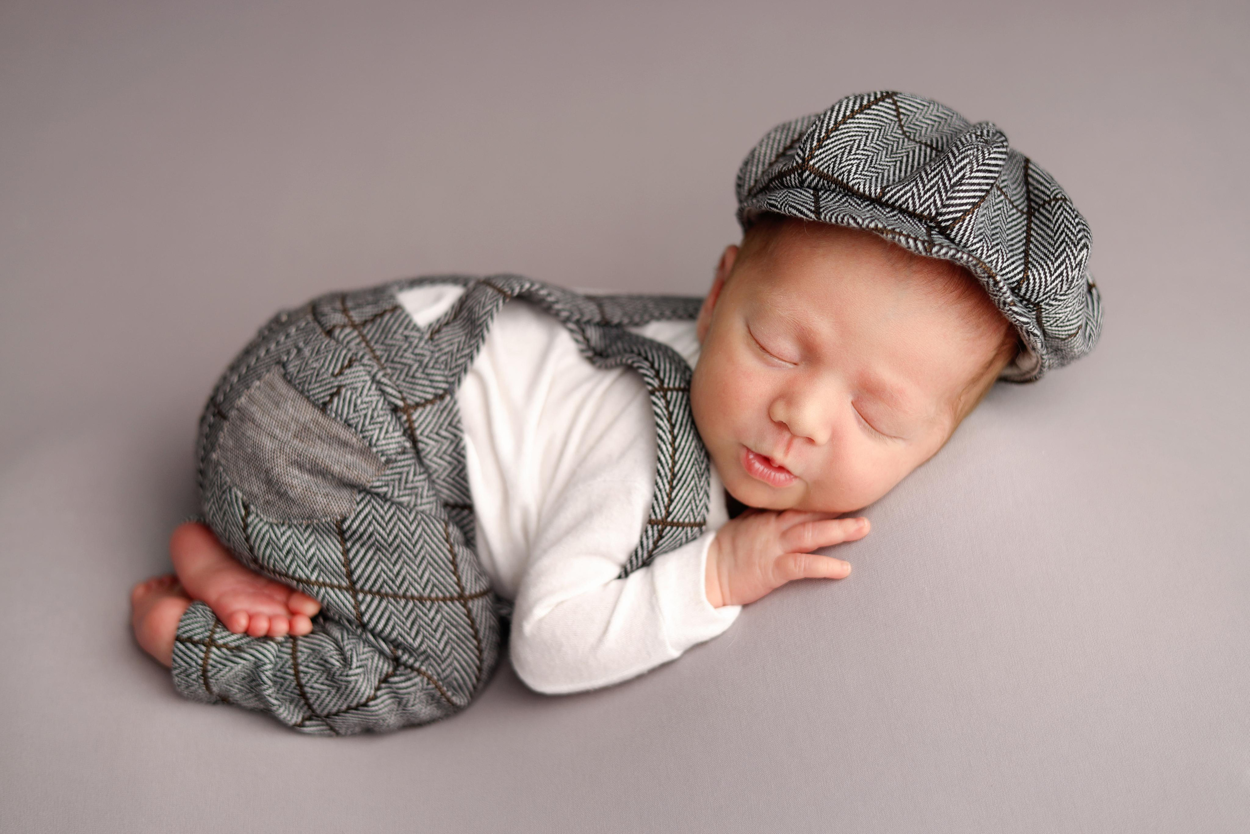 Ньюборн съемка малыша Алана. Фотограф новорожденных Москва. Ньюборн фотограф Москва