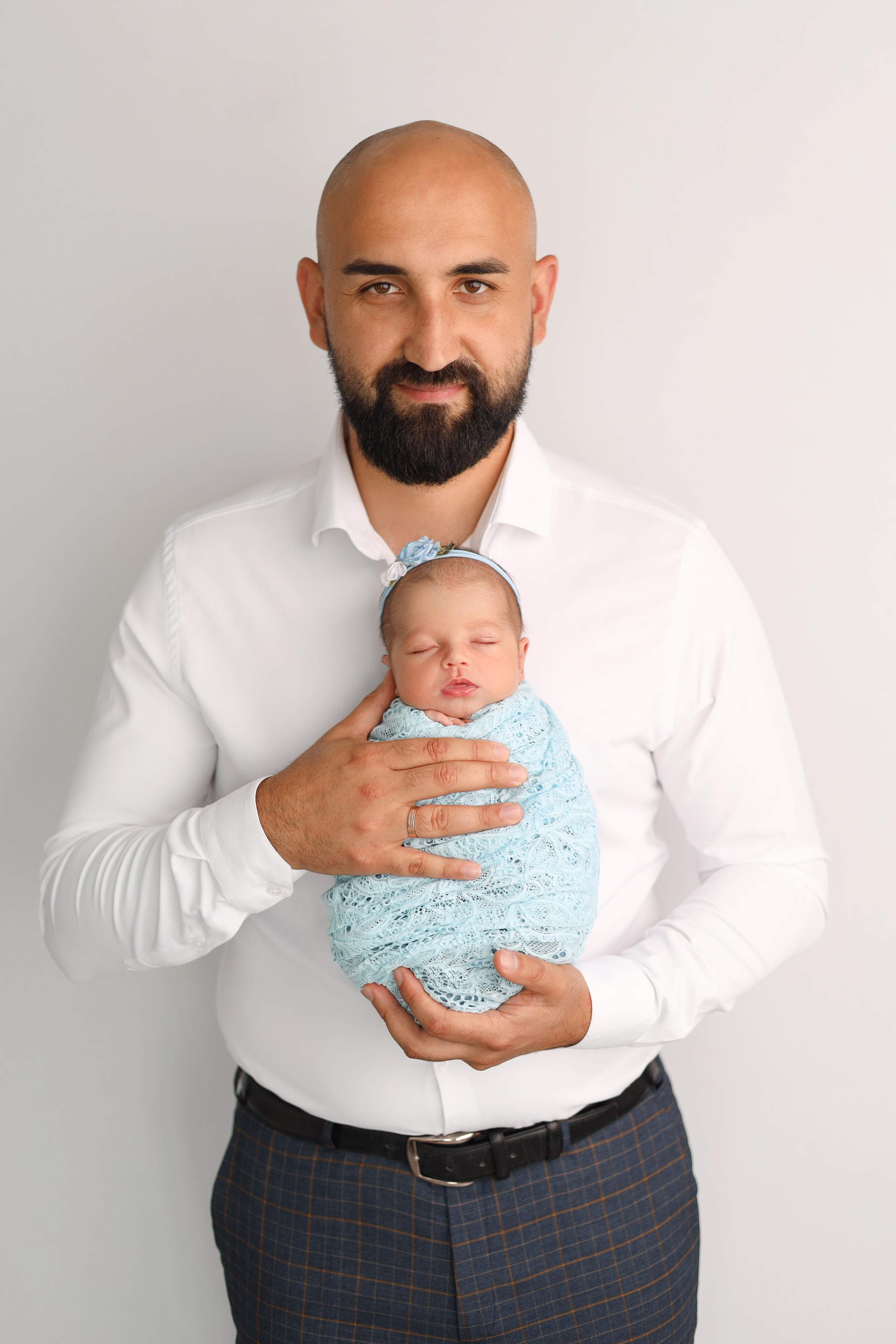 Ньюборн фотосъемка Эмилии. Фотограф новорожденных Москва. Ньюборн фотограф Москва