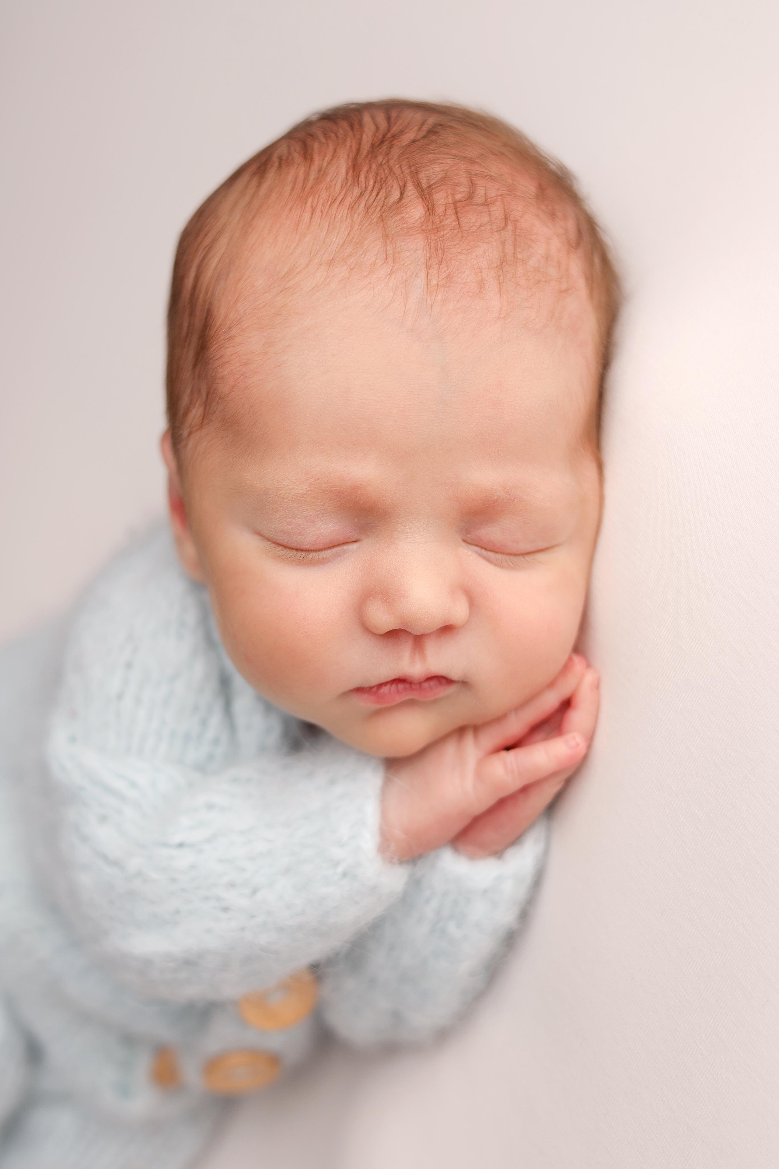 Ньюборн съемка малыша Алана. Фотограф новорожденных Москва. Ньюборн фотограф Москва