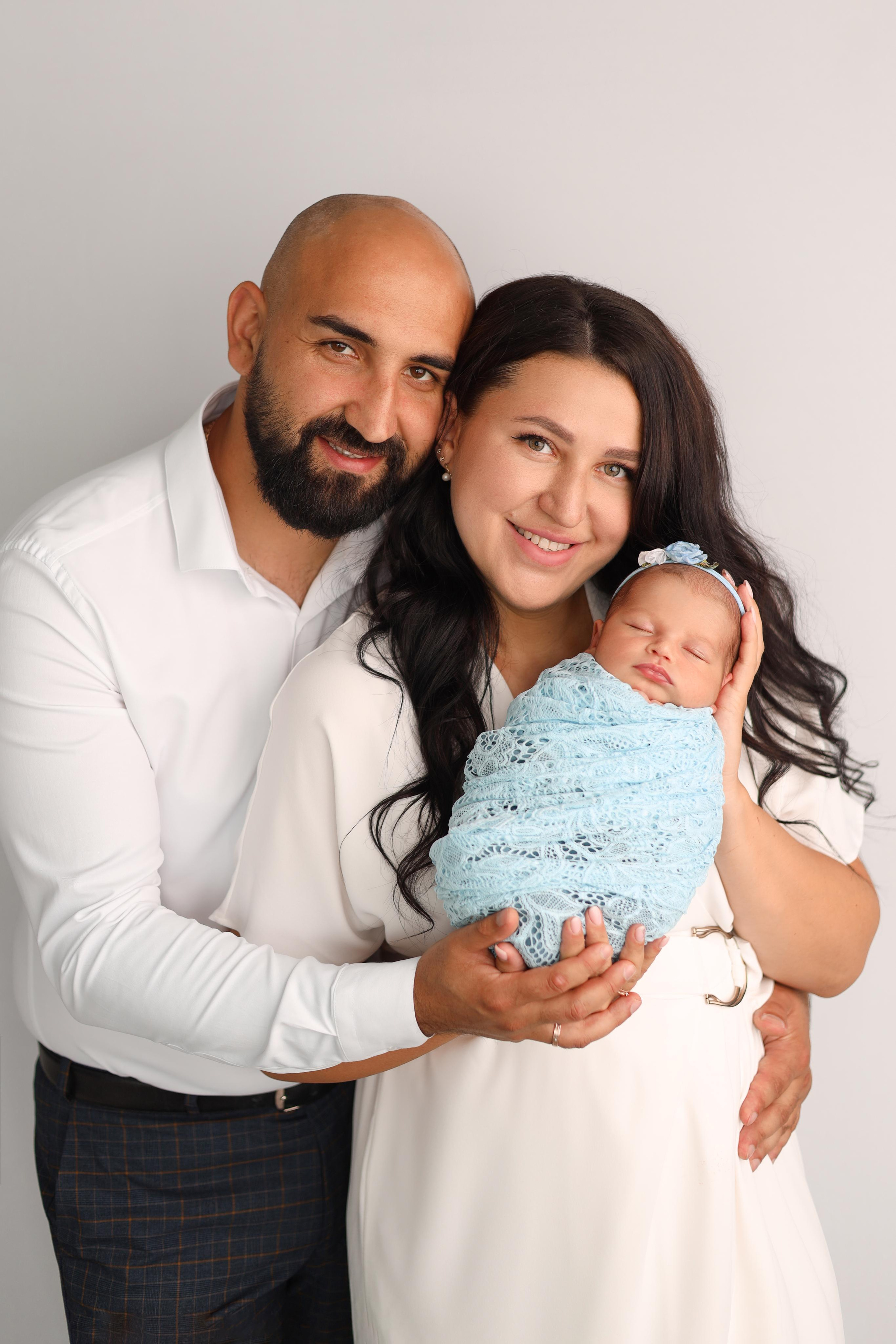 Ньюборн фотосъемка Эмилии. Фотограф новорожденных Москва. Ньюборн фотограф Москва