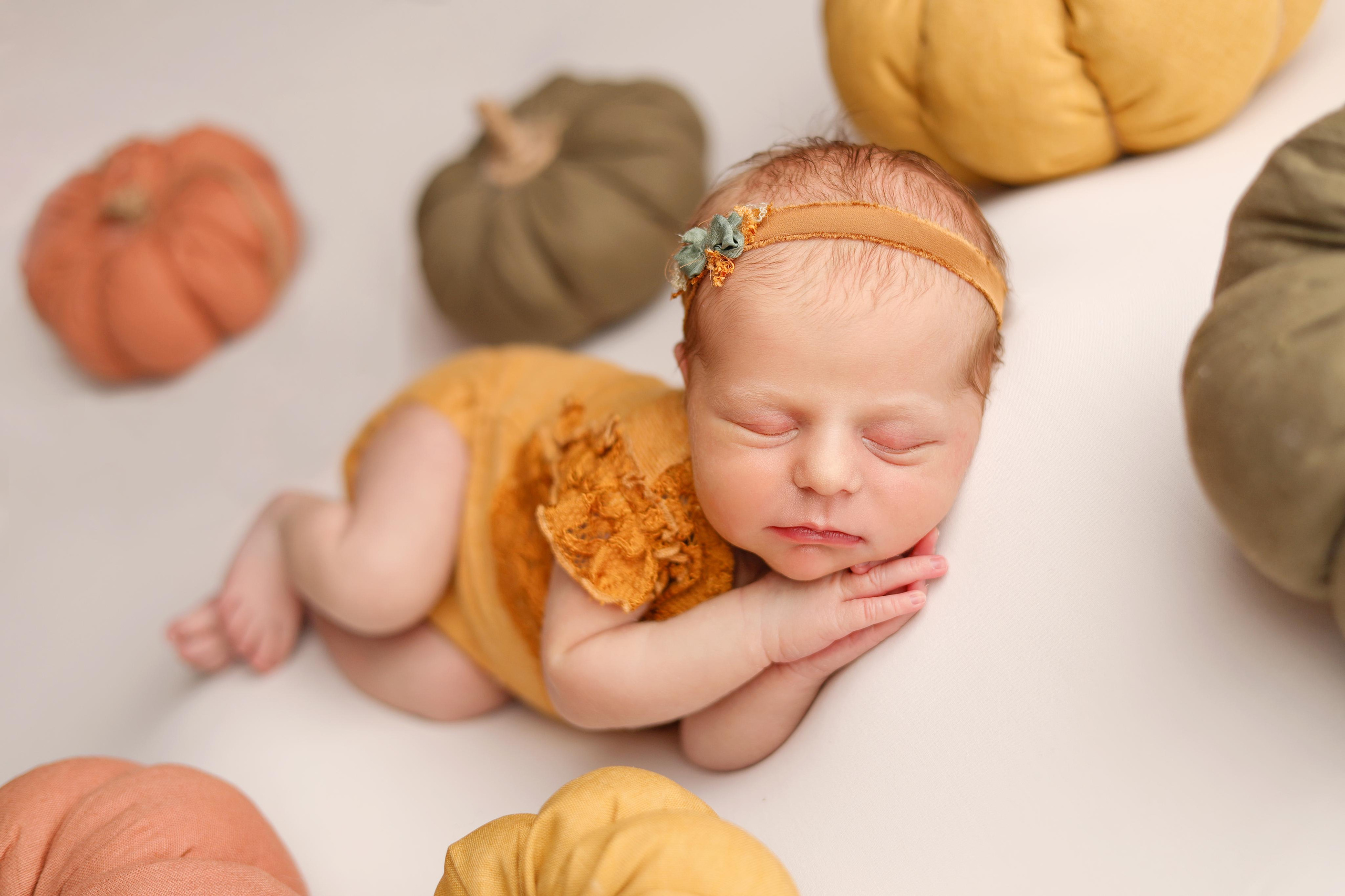 Ньюборн съемка малышки Таисии. Фотограф новорожденных Москва. Ньюборн фотограф Москва
