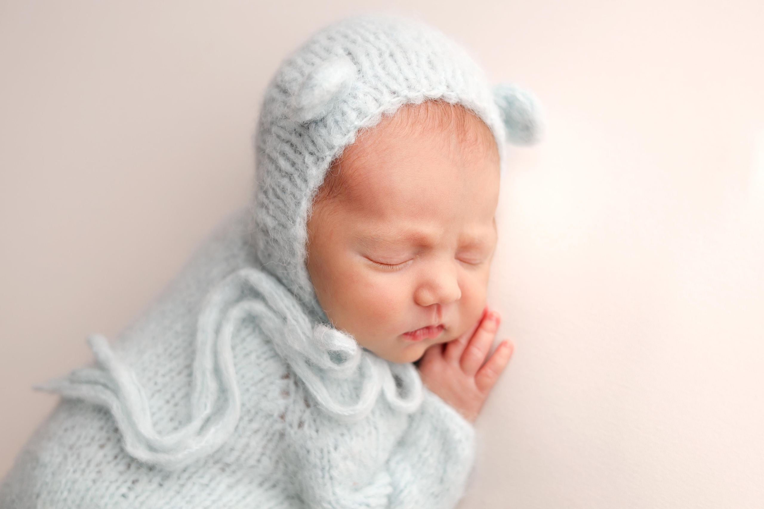 Ньюборн съемка малыша Алана. Фотограф новорожденных Москва. Ньюборн фотограф Москва