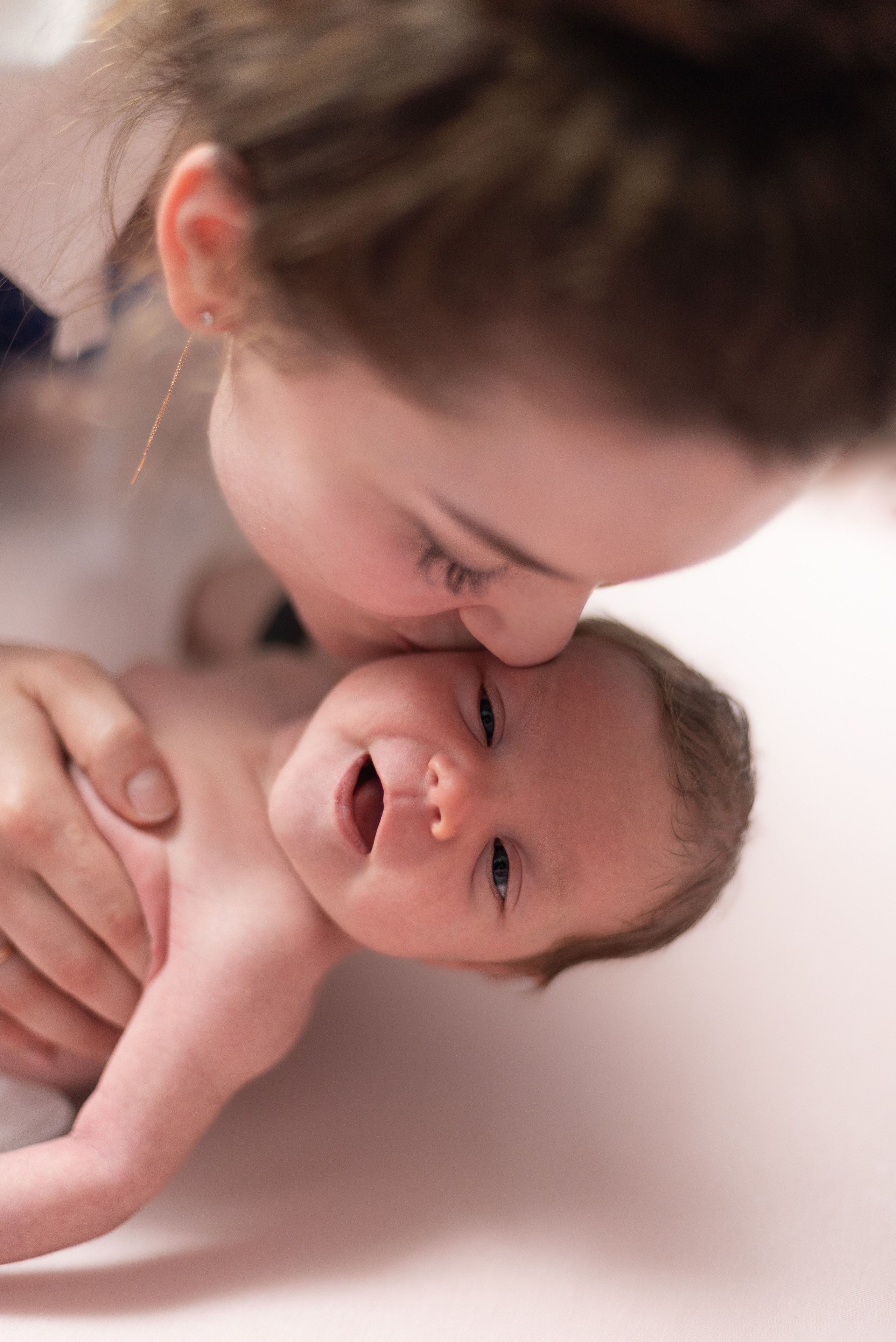 Фотосессия новорожденного. Профессиональный фотограф новорожденных Тверь