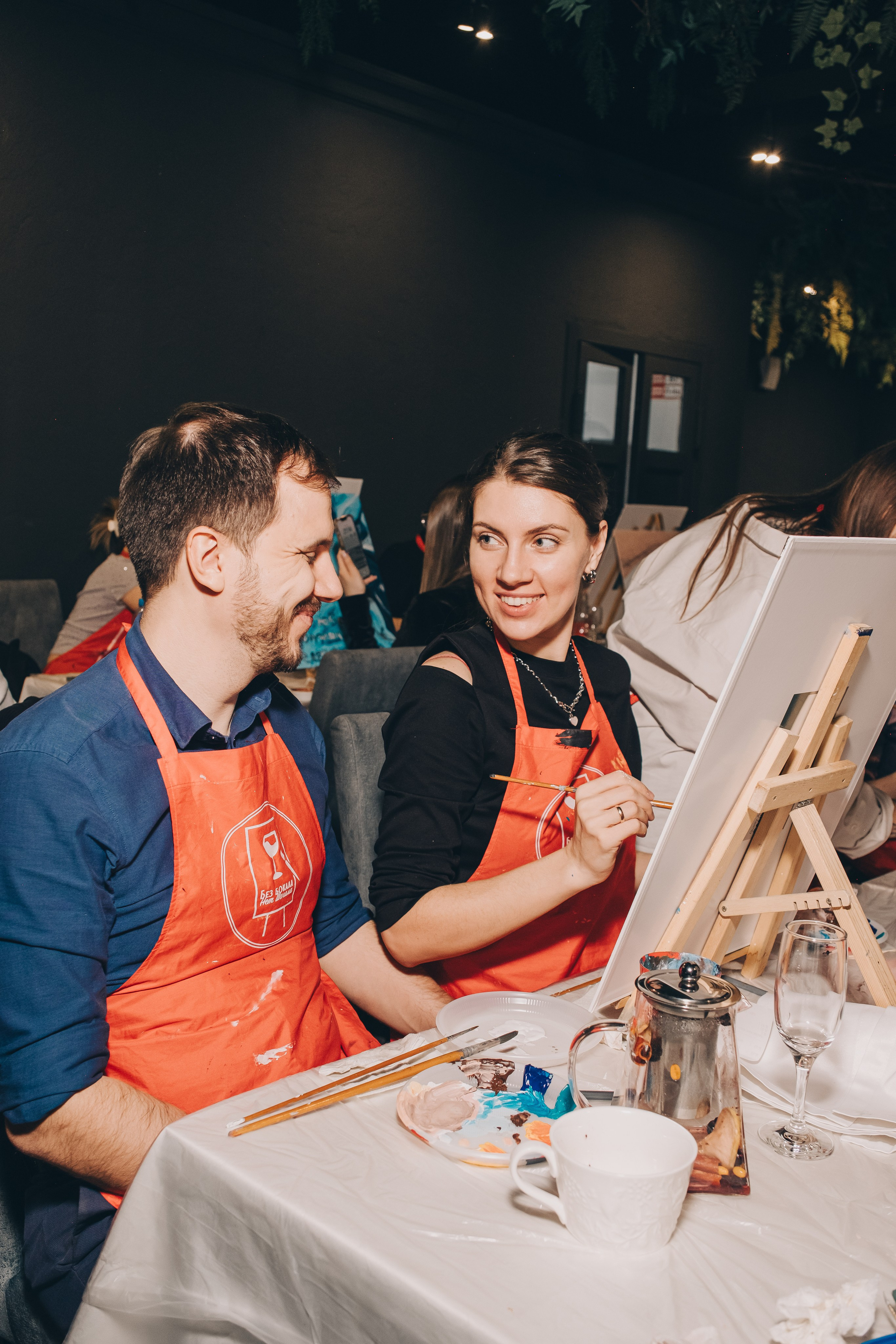 Без бокала — нет шагала. Фотограф в Иркутске Анна Мирошникова