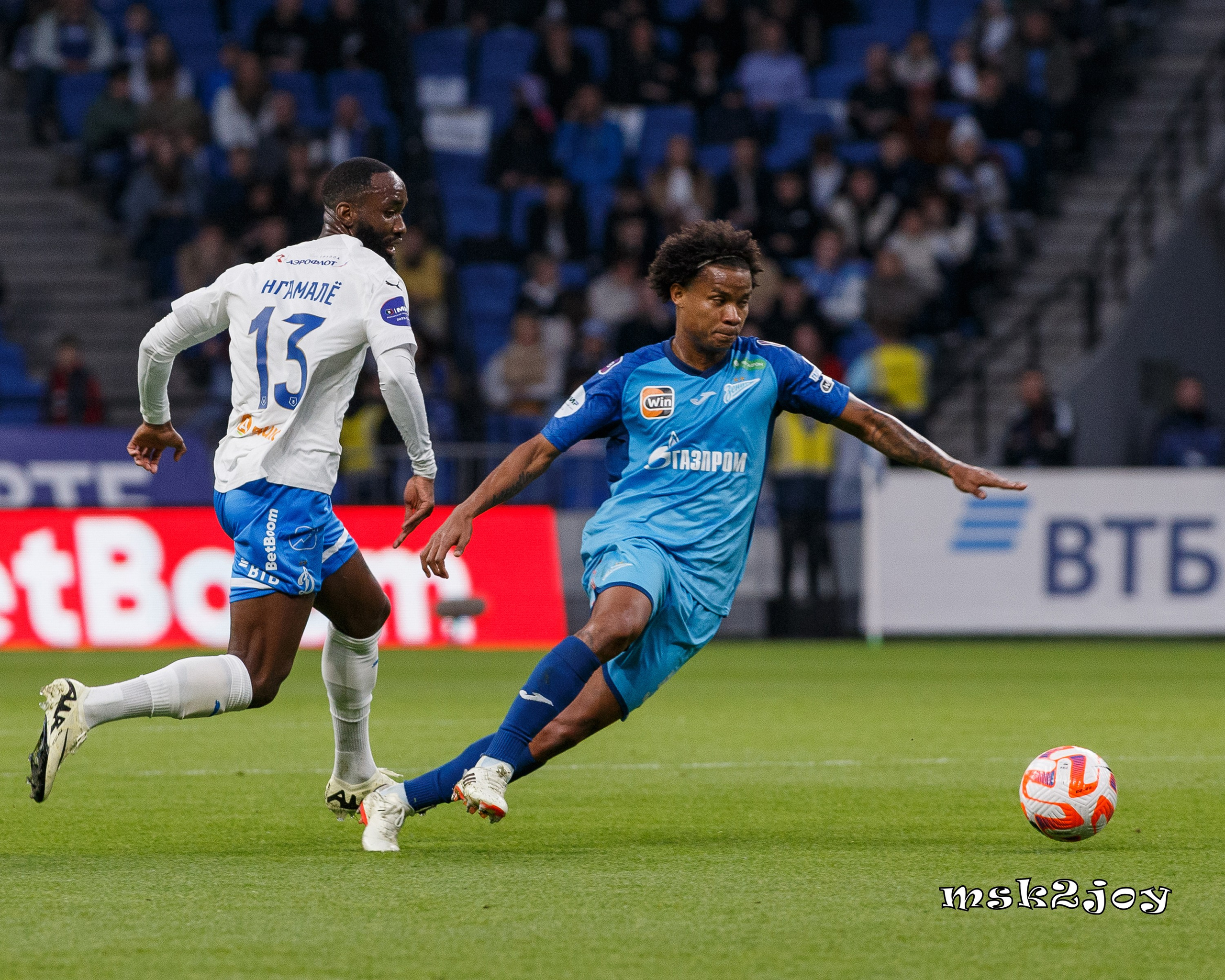 Фоторепортаж. РПЛ. Динамо — Зенит. Михаил Тоцкий портретный и репортажный фотограф в Москве