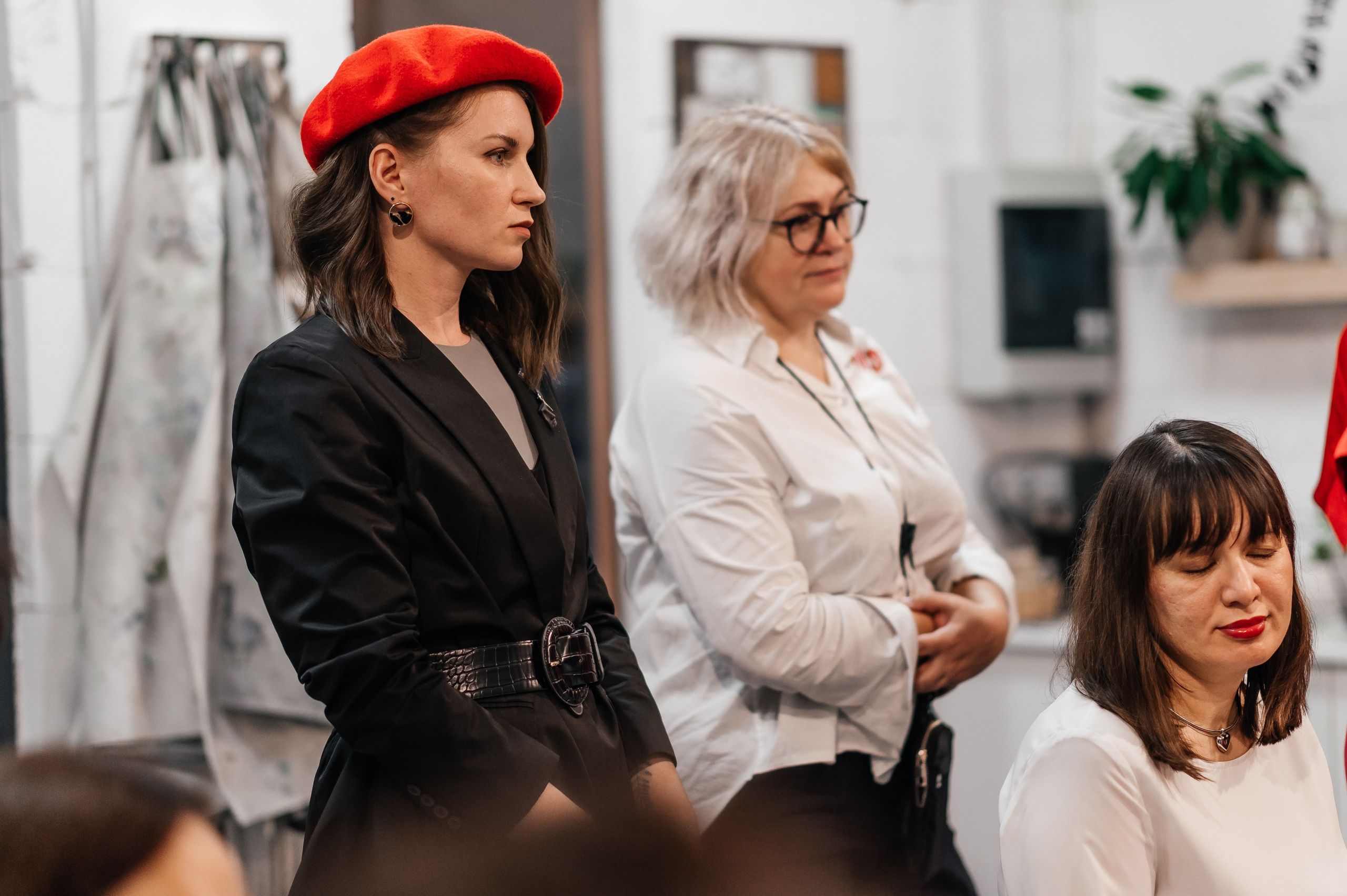 Вечер поэзии Цветаевой, клуб Читалка. Wedding and family photographer USA