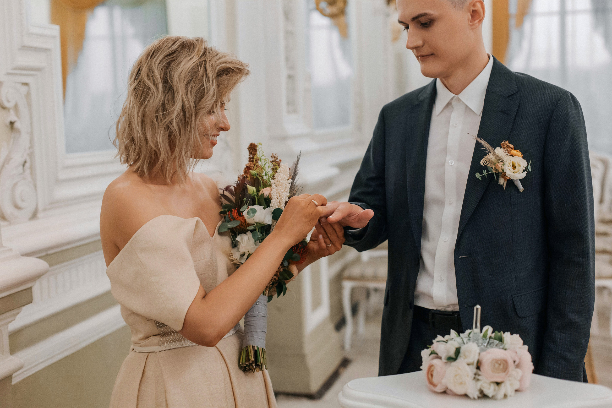 Свадьба для двоих с прогулкой в Выборге. Свадебный фотограф в Санкт-Петербурге Вика Стукачева