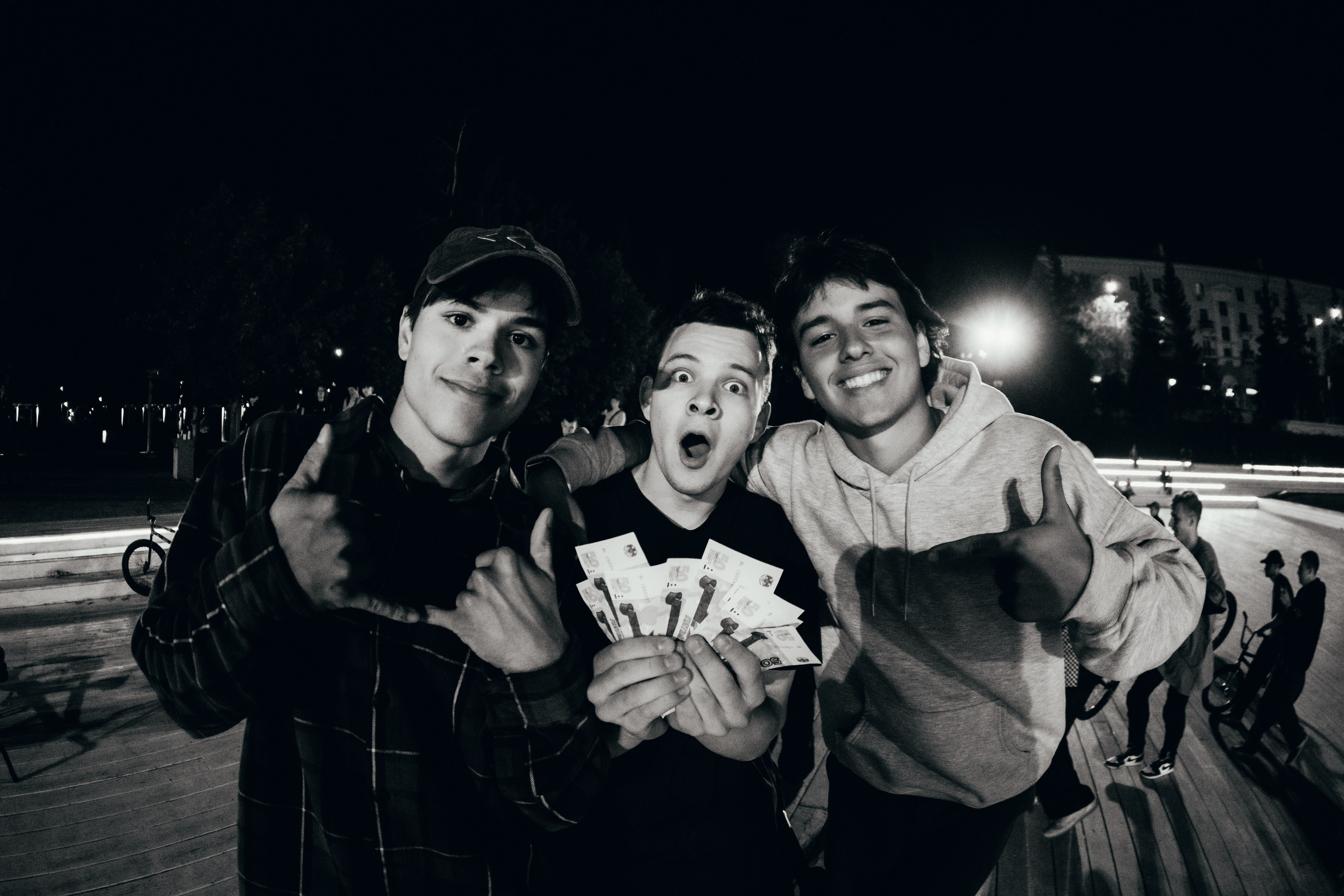 Night ride. Главная