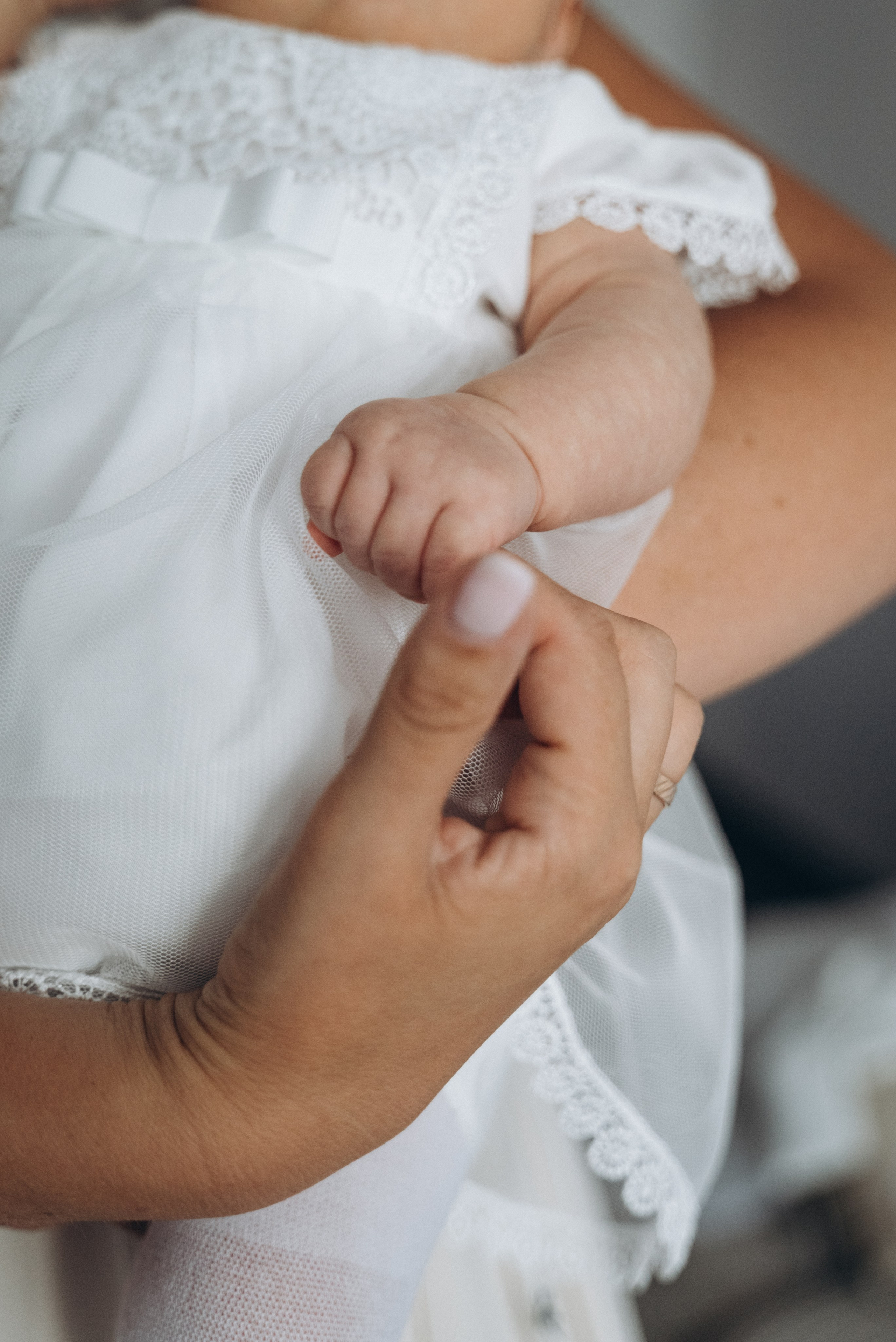 Католическое крещение (частично конфиденциальная). Семейный фотограф в Минске Дарья Дреко
