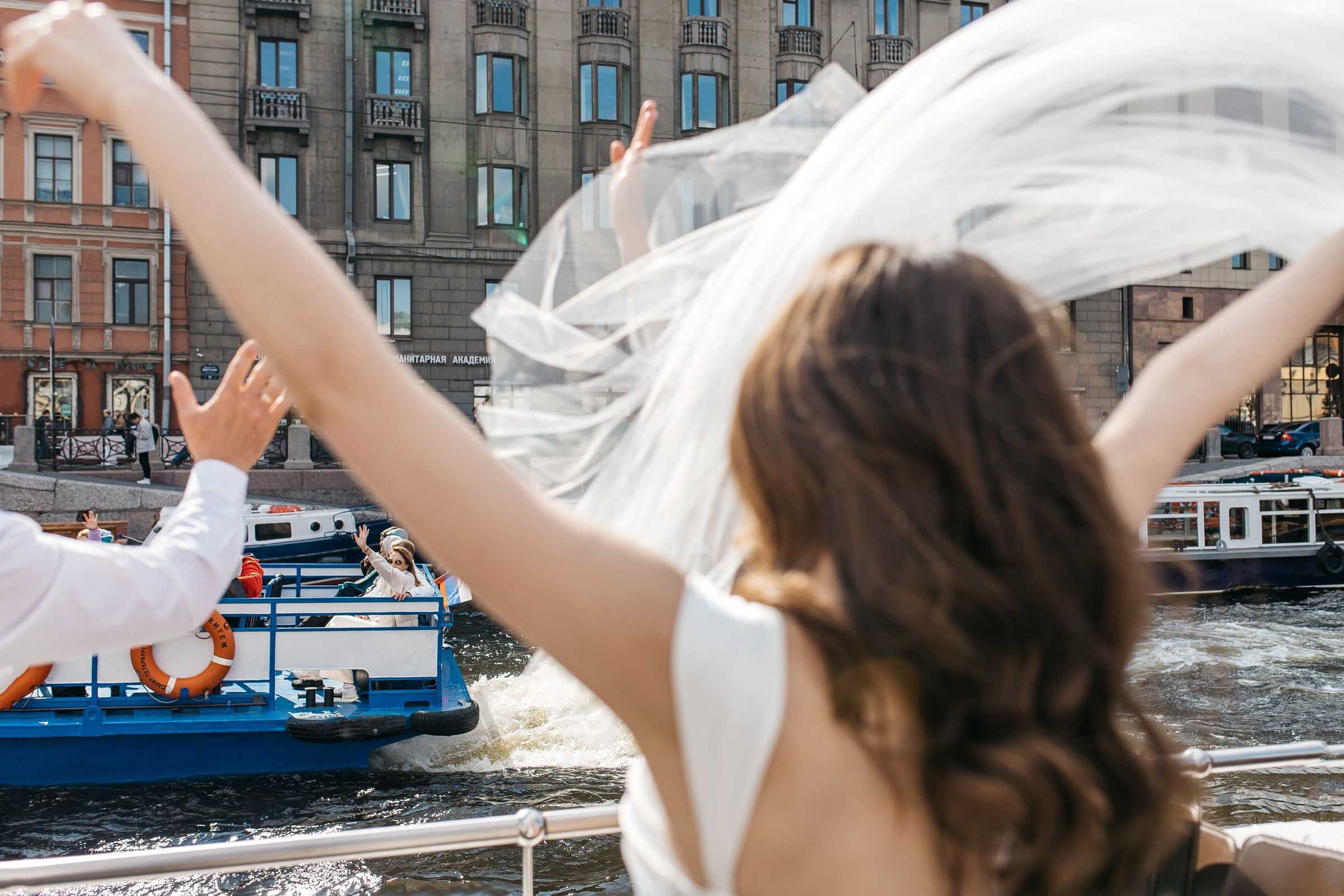 Свадебный фотограф на кораблик Питер