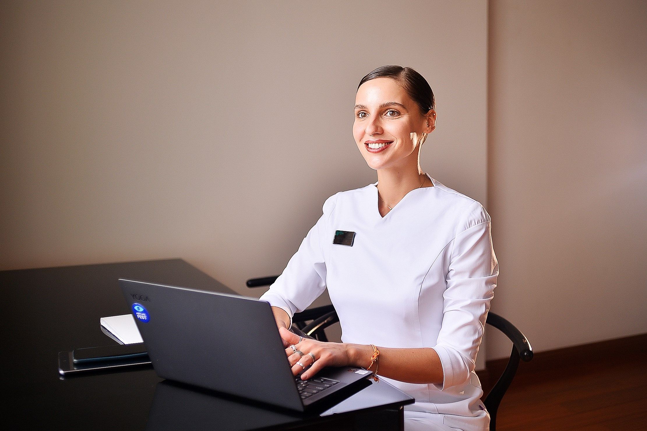 Врач ЛОР. Медицинский фотограф Лорер Анастасия