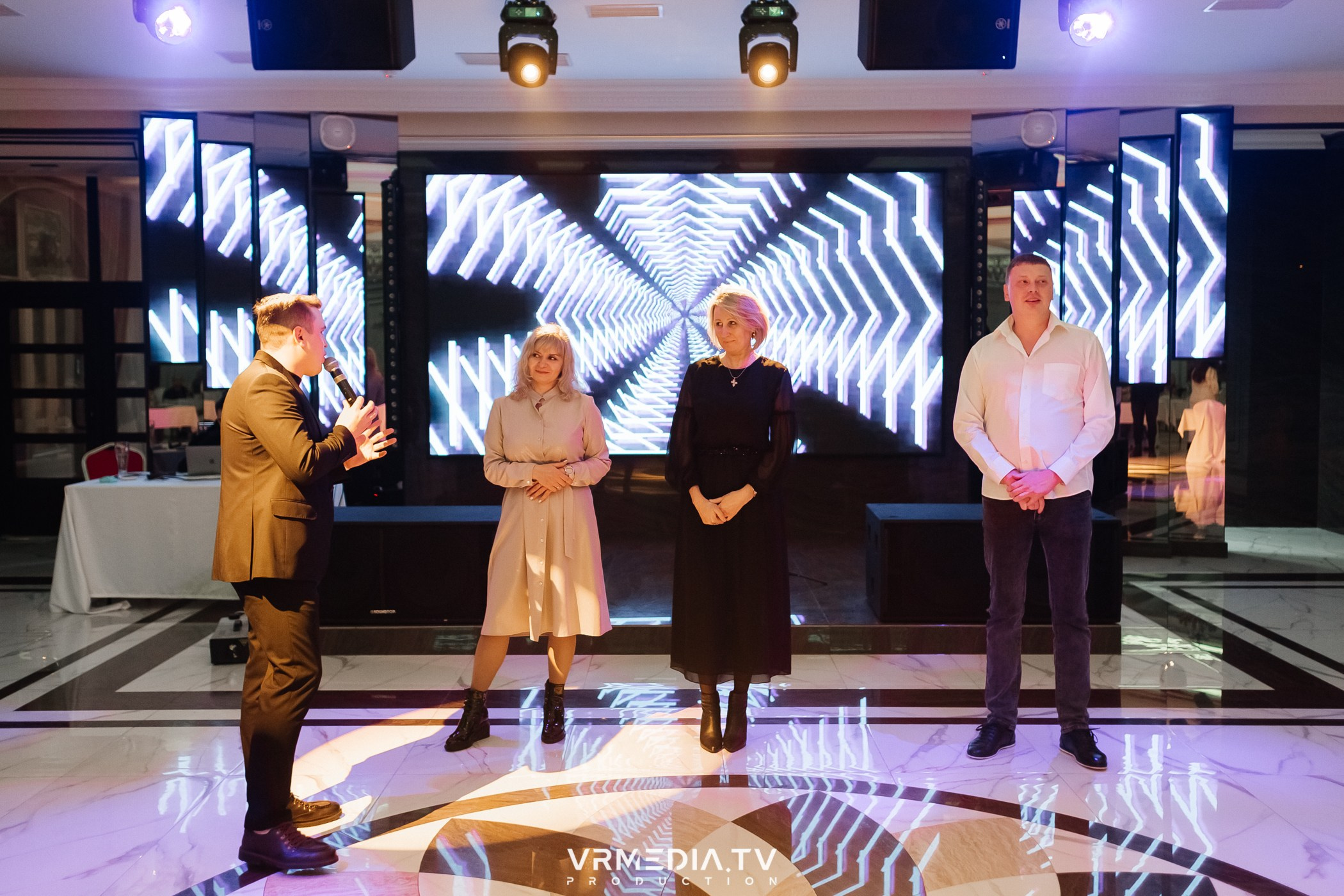 Выходные в ресторане «Лазурный берег»