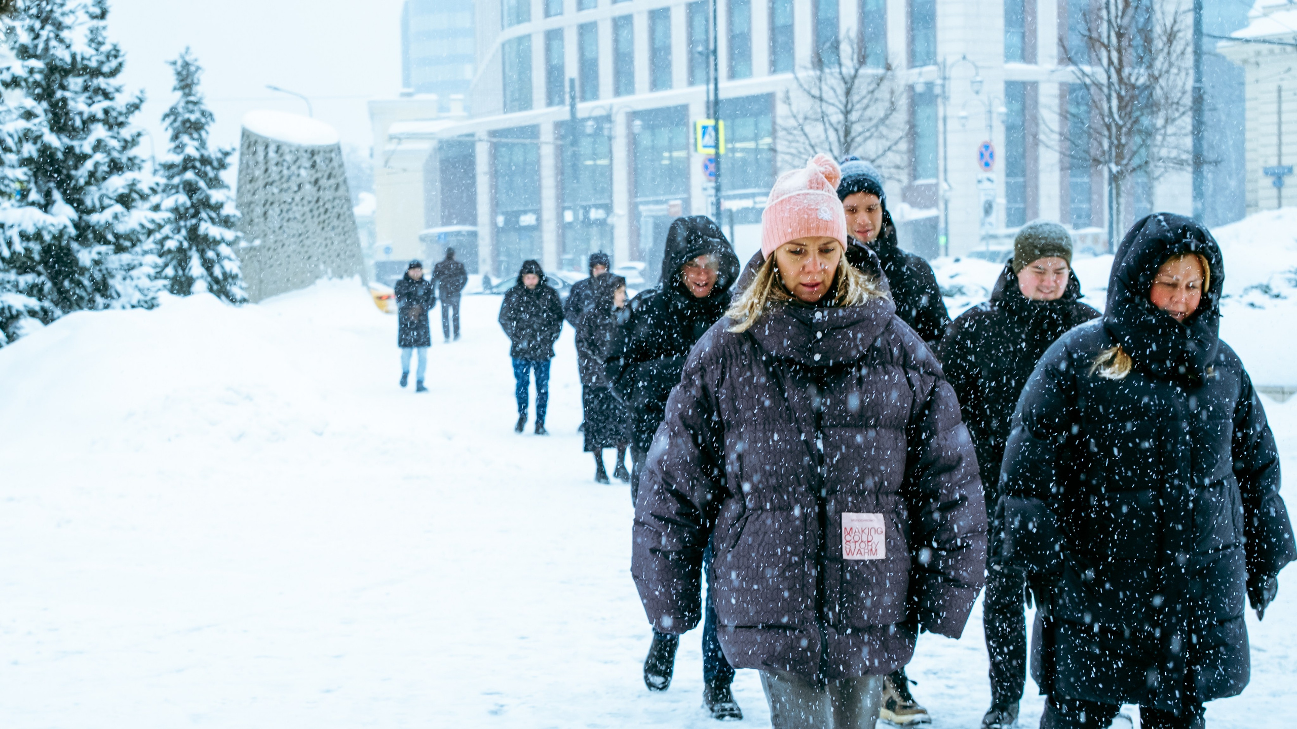 Street: снежная Москва