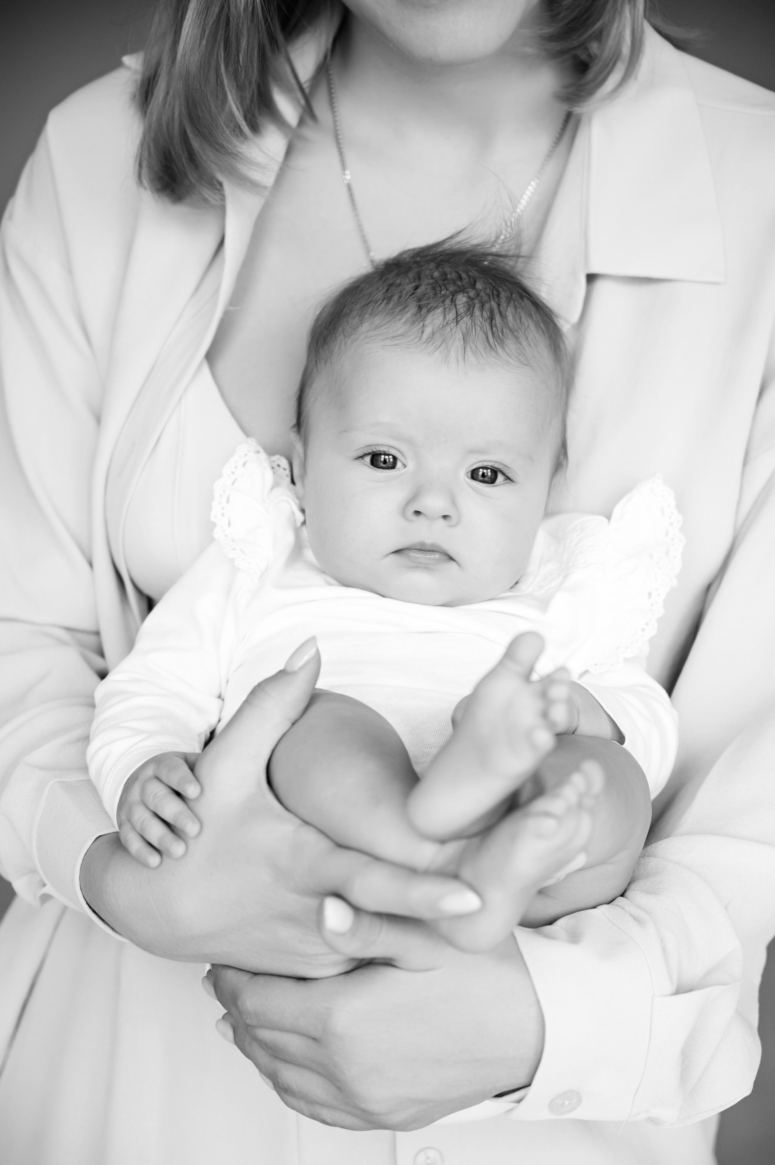 Полина. Профессиональный фотограф беременности в СПБ. Стильные фотосессии беременности в стиле минимализм и классическая фотография