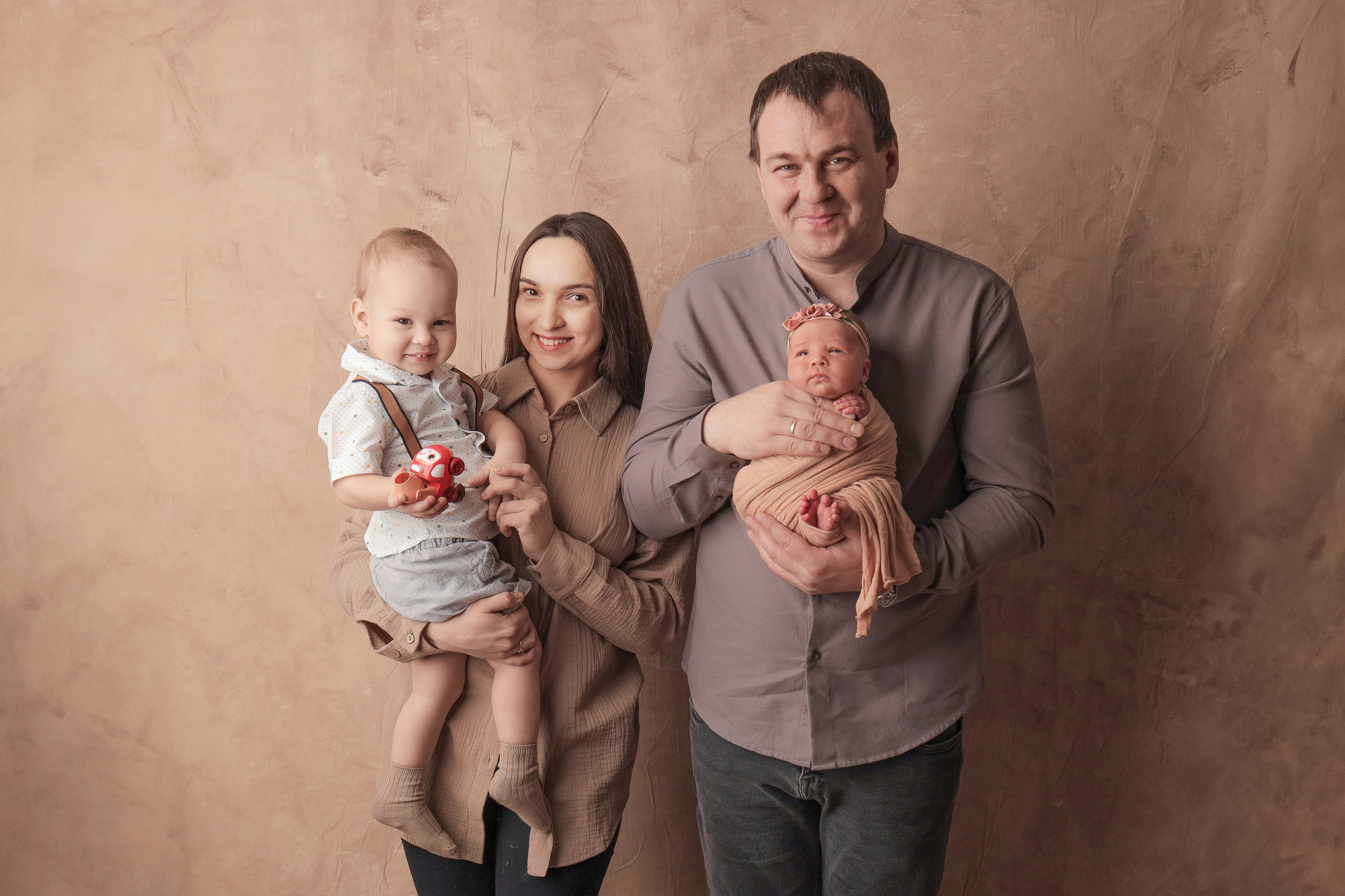 Юленька, 17 дней. Фотограф новорожденных в Новокузнецке Анна Горошникова