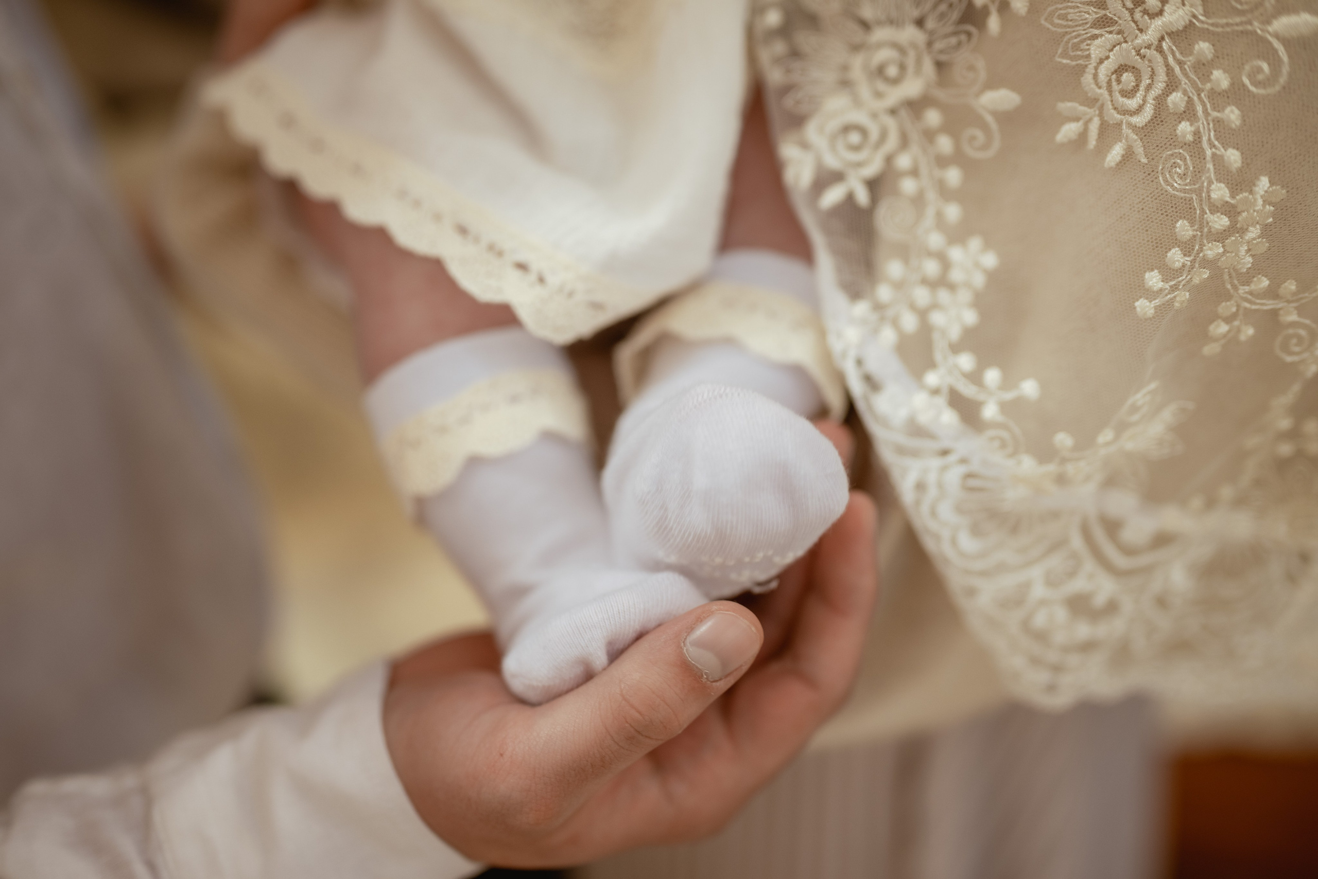 Крещение в храме Петра и Февронии. Юлия Басня семейный и свадебный фотограф в Донецке
