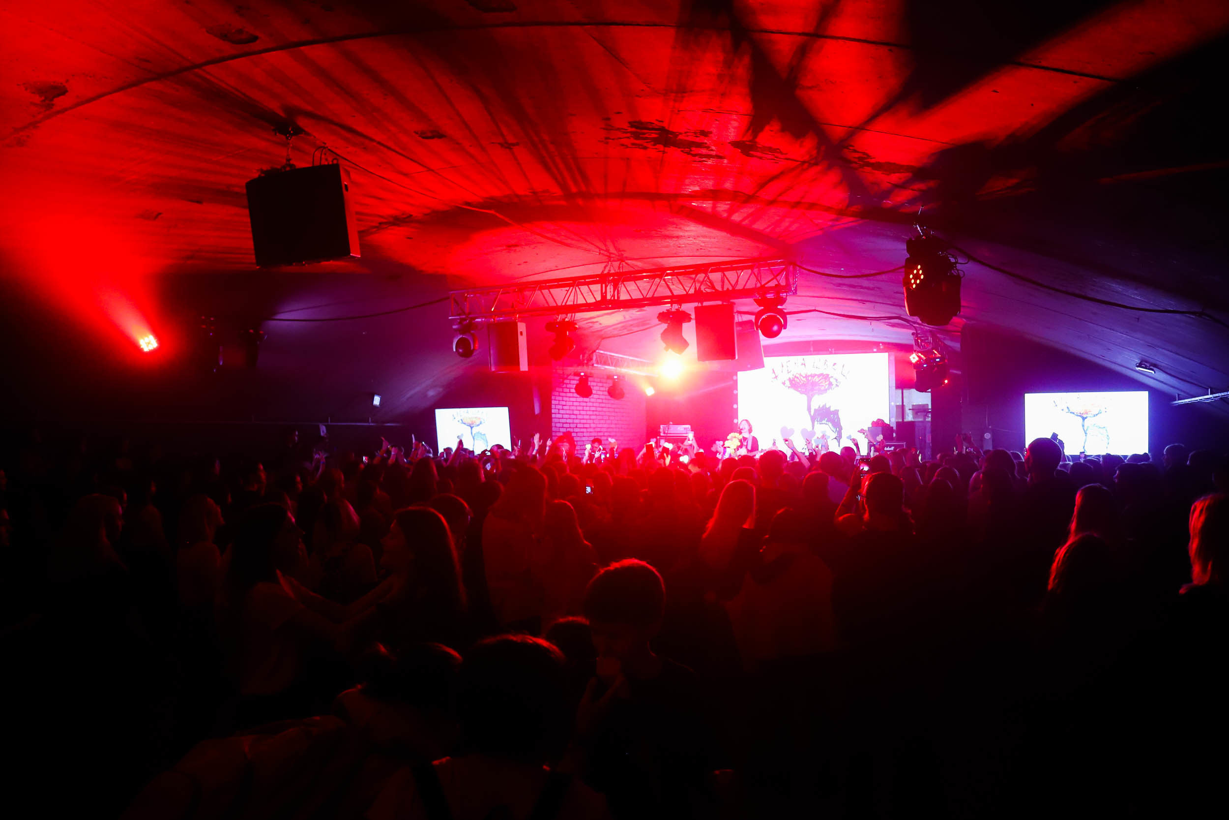 Алёна Швец Новосибирск. Фотограф Томск Скавронский Даниил