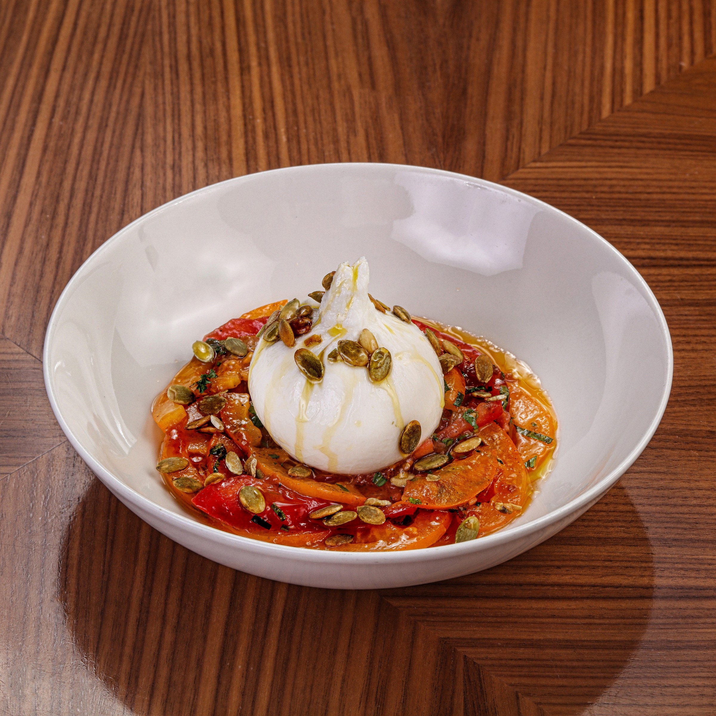 Фотосъемка блюд европейской кухни. Заказ по тел.: +7 (906) 006-90-22. Фуд-фотограф Андрей Старостин — съемка еды в Москве. 9000 руб. в час