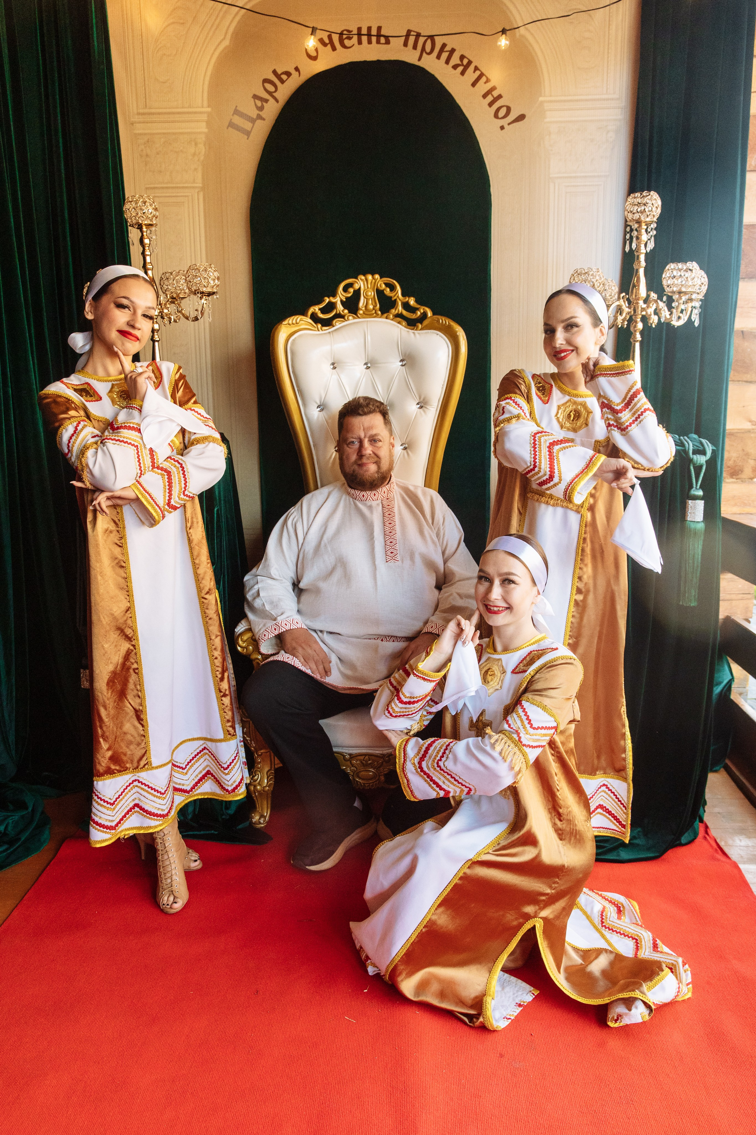 «Иван Васильевич меняет профессию» Юбилей. Свадебный и семейный фотограф в Улан-Удэ