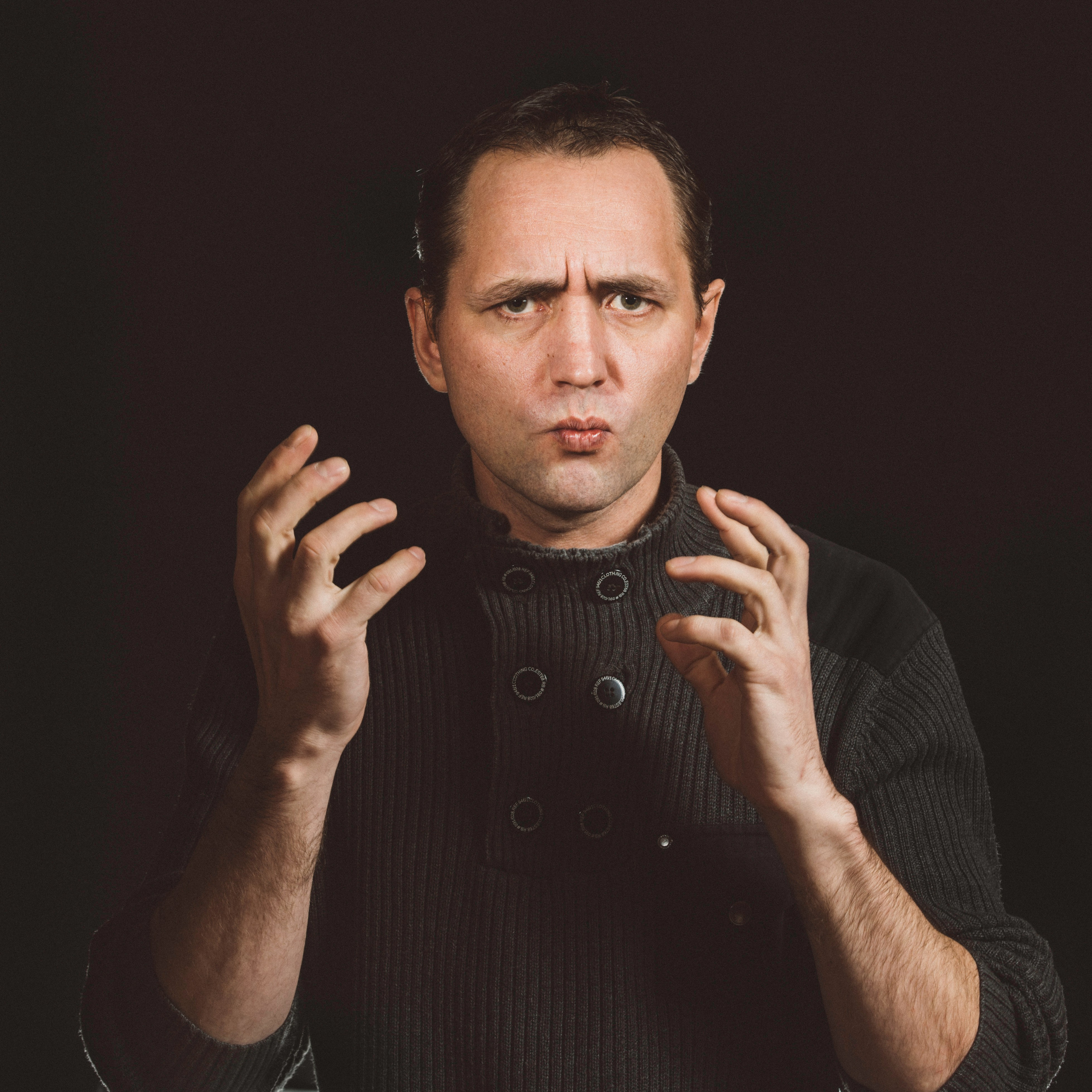 Сергей Синодов. Актёр, мим. Портфолио. Фотограф Андрей Зикеев, фотостудия AzArt Studio в Москве