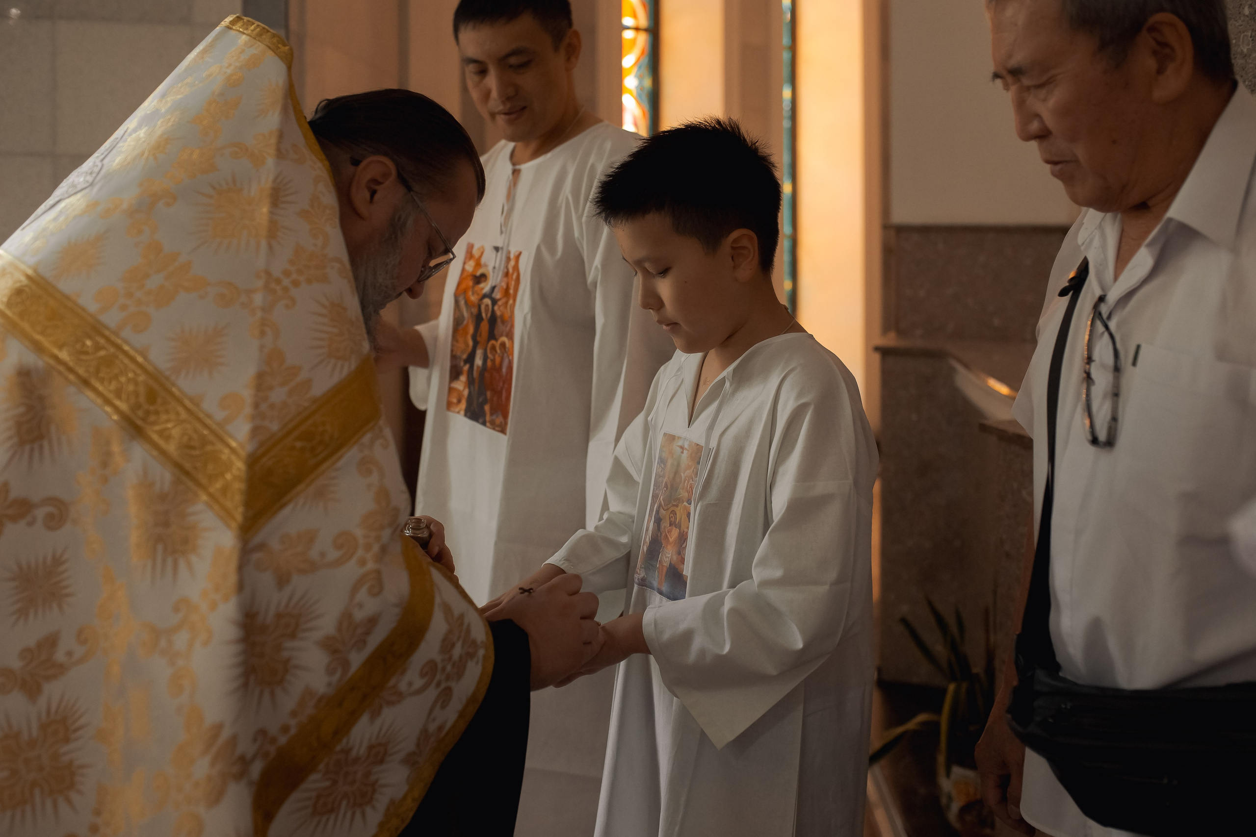 Крещение всей семьи. Фотограф на Крещение и Венчание в Ташкенте