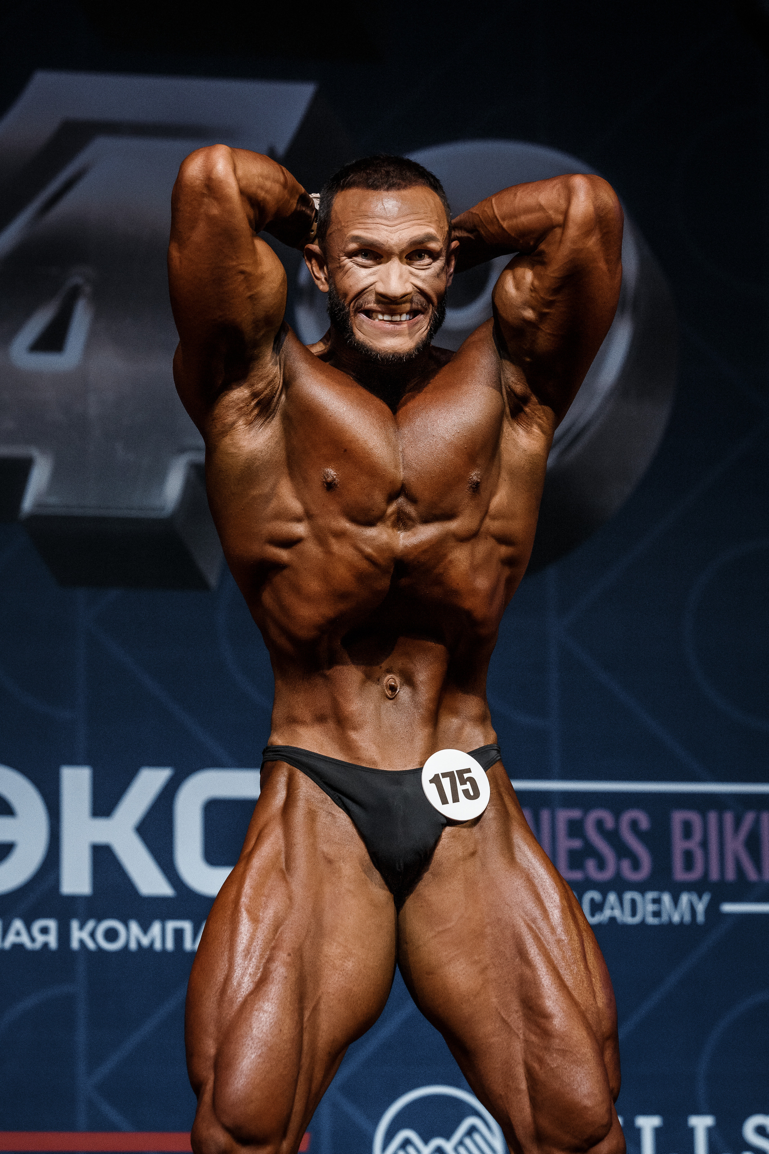 Классический бодибилдинг. Сергей Ветер, фотограф в Краснодаре