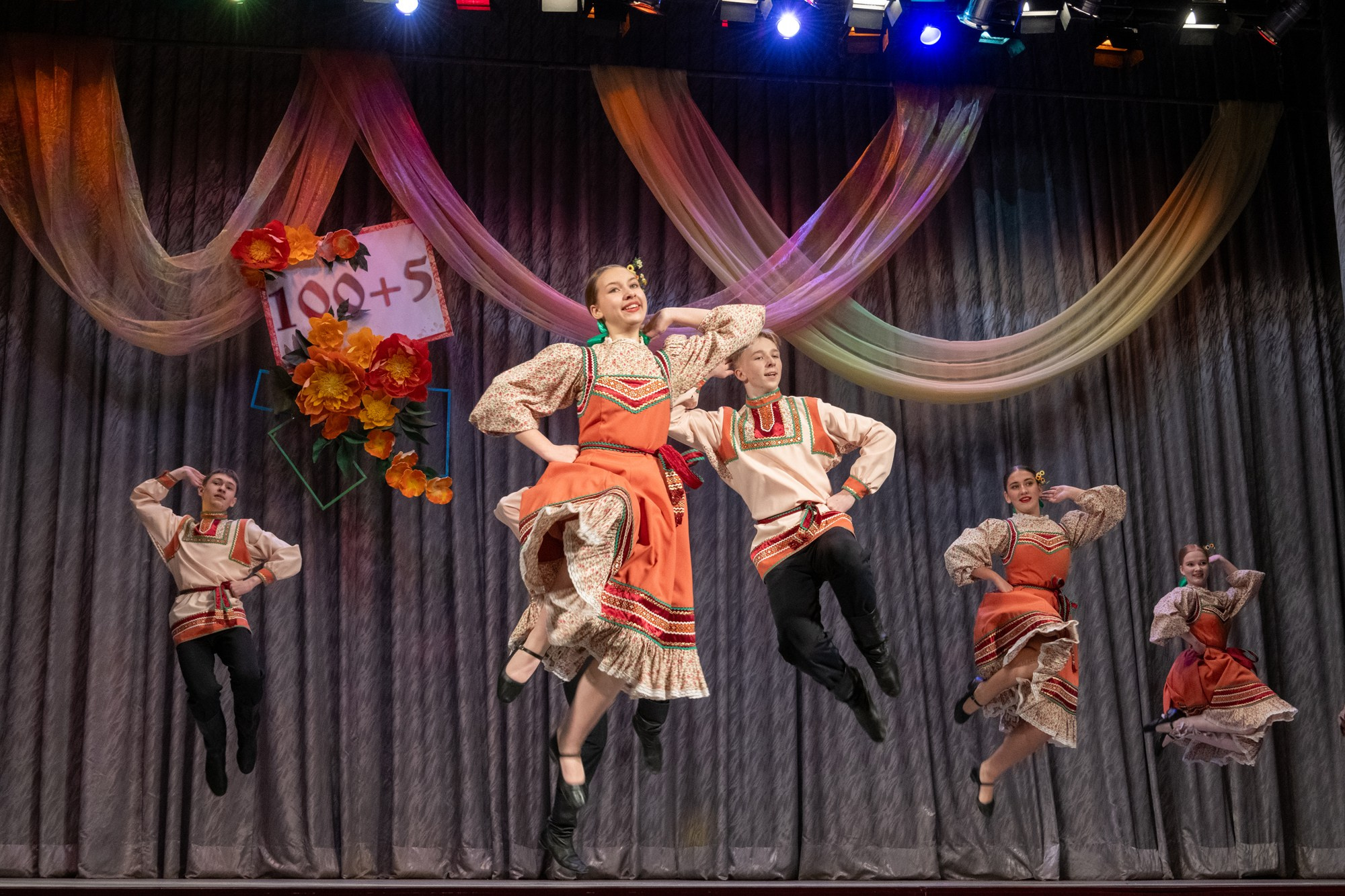 Юбилей ДК Красный Перекоп. 100+5. Фотосъёмка интерьеров и архитектуры гостиниц, промышленная съёмка