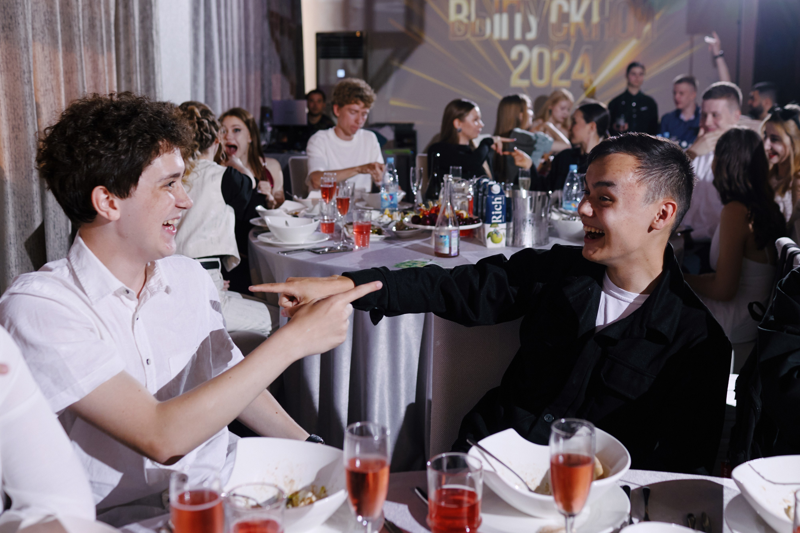 Выпускной 11кл. Портретный и свадебный фотограф в Екатеринбурге Владимир ЛузинЛузин