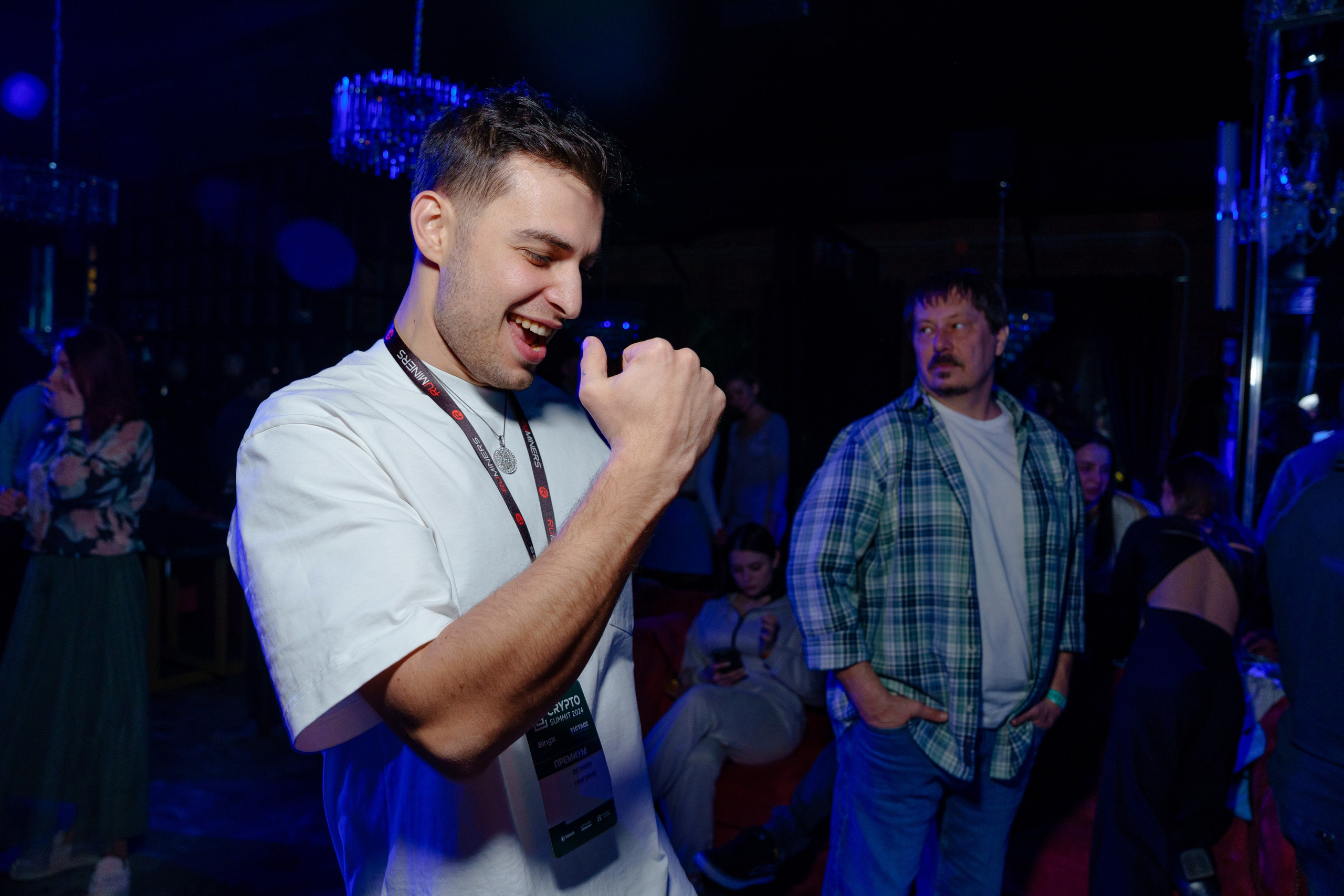 Crypto Summit 2024 After Party в SMOKE DOG. Репортажный фотограф Москва Сергей Дружинин