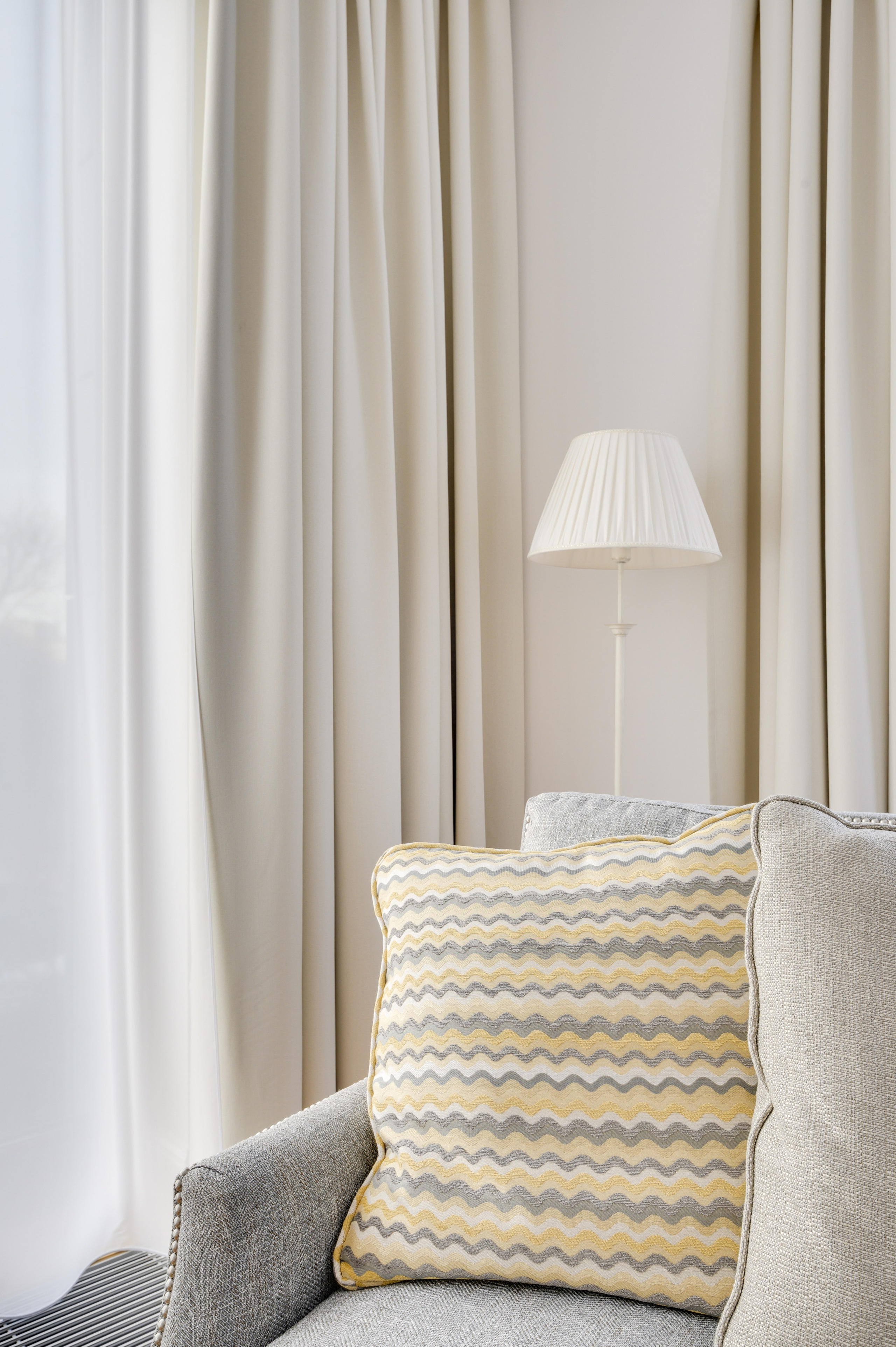 Проспект Мира. Никита Хохловский фото и видео продакшн