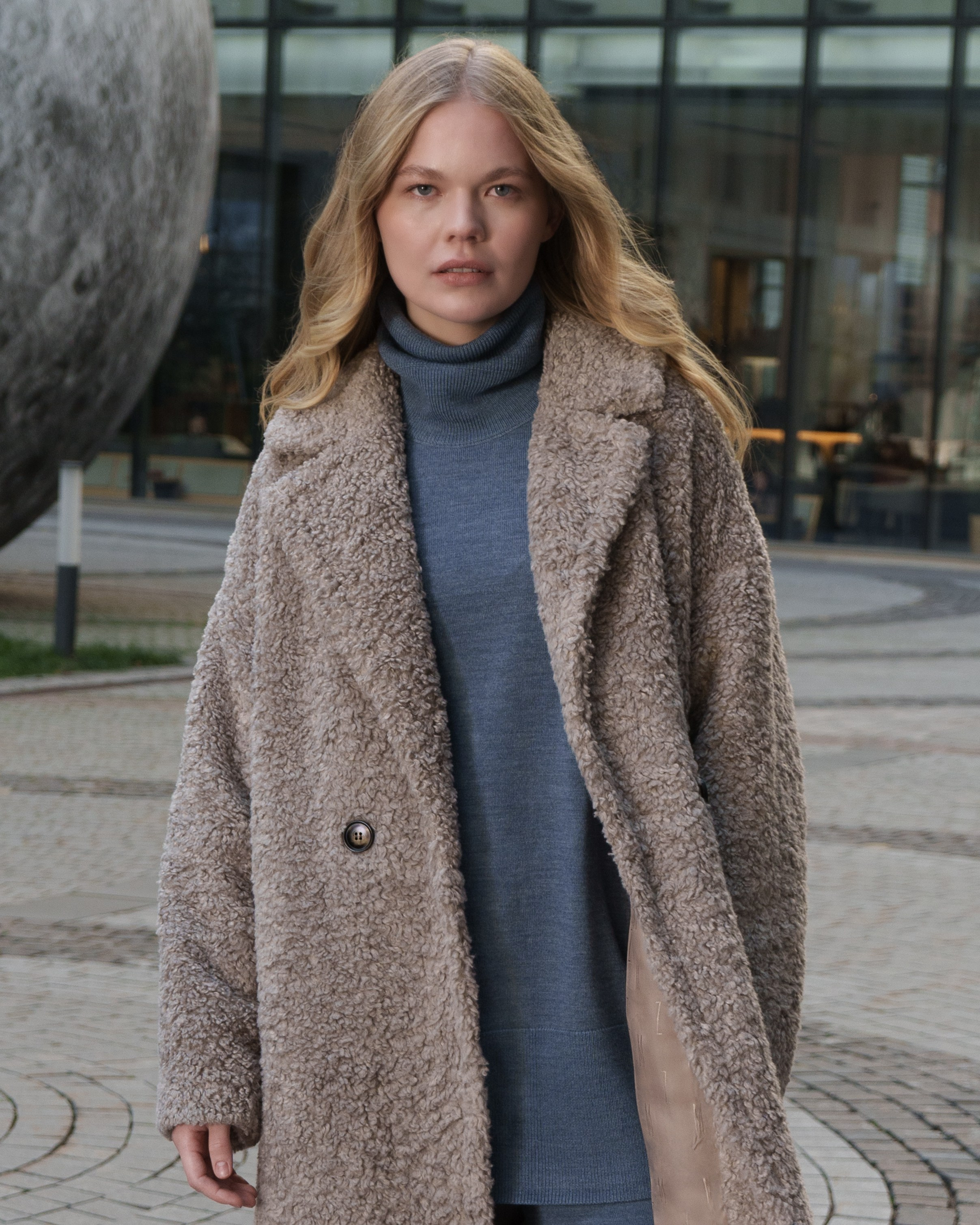 Яна Трилис — Коммерческий фотограф. Лукбуки, каталоги, компейны. Москва | Санкт-Петербург