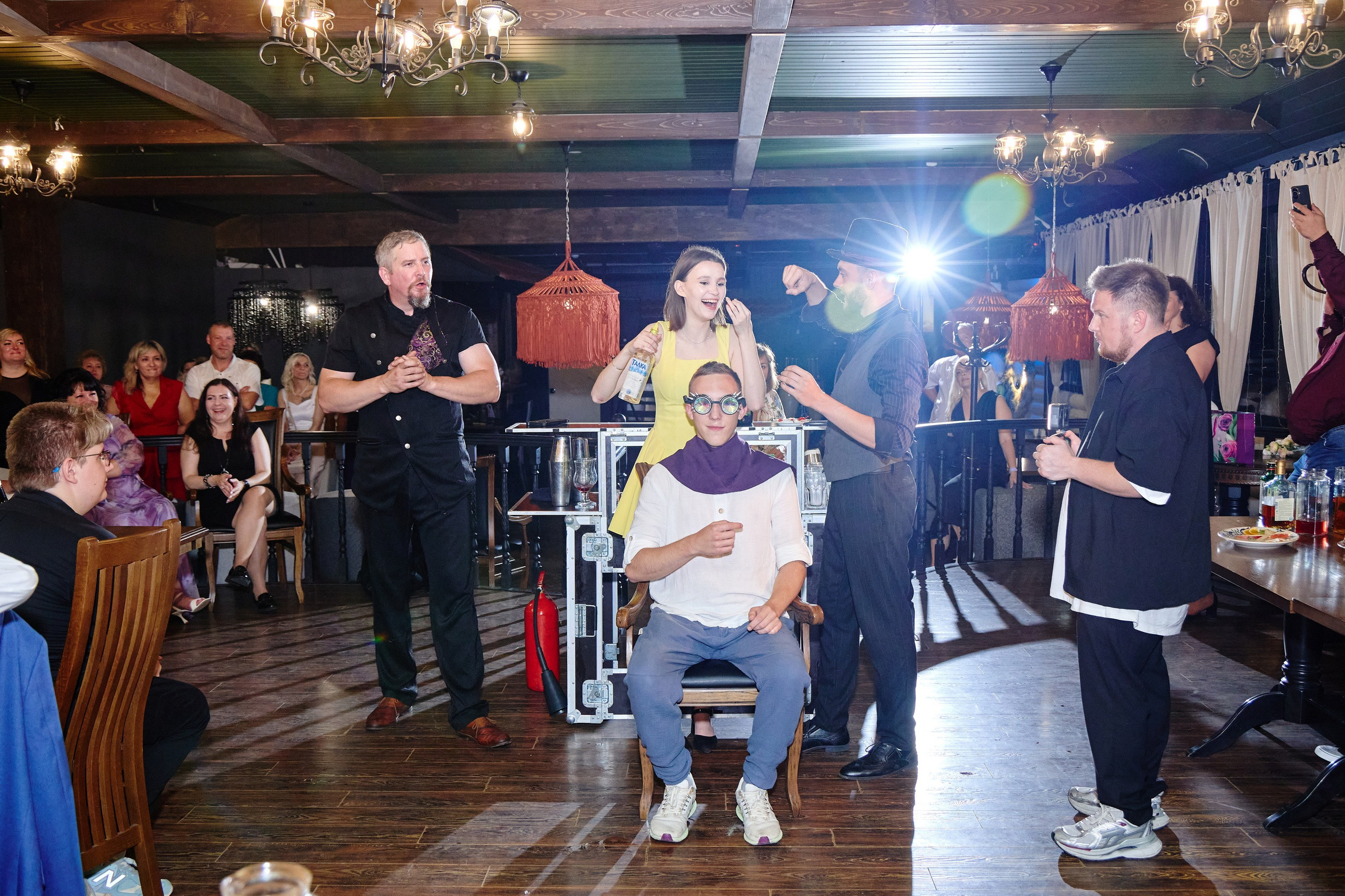 Выпускной 35 Сош. Фотограф Выпускные альбомы Таганрог Сергей Коробченко