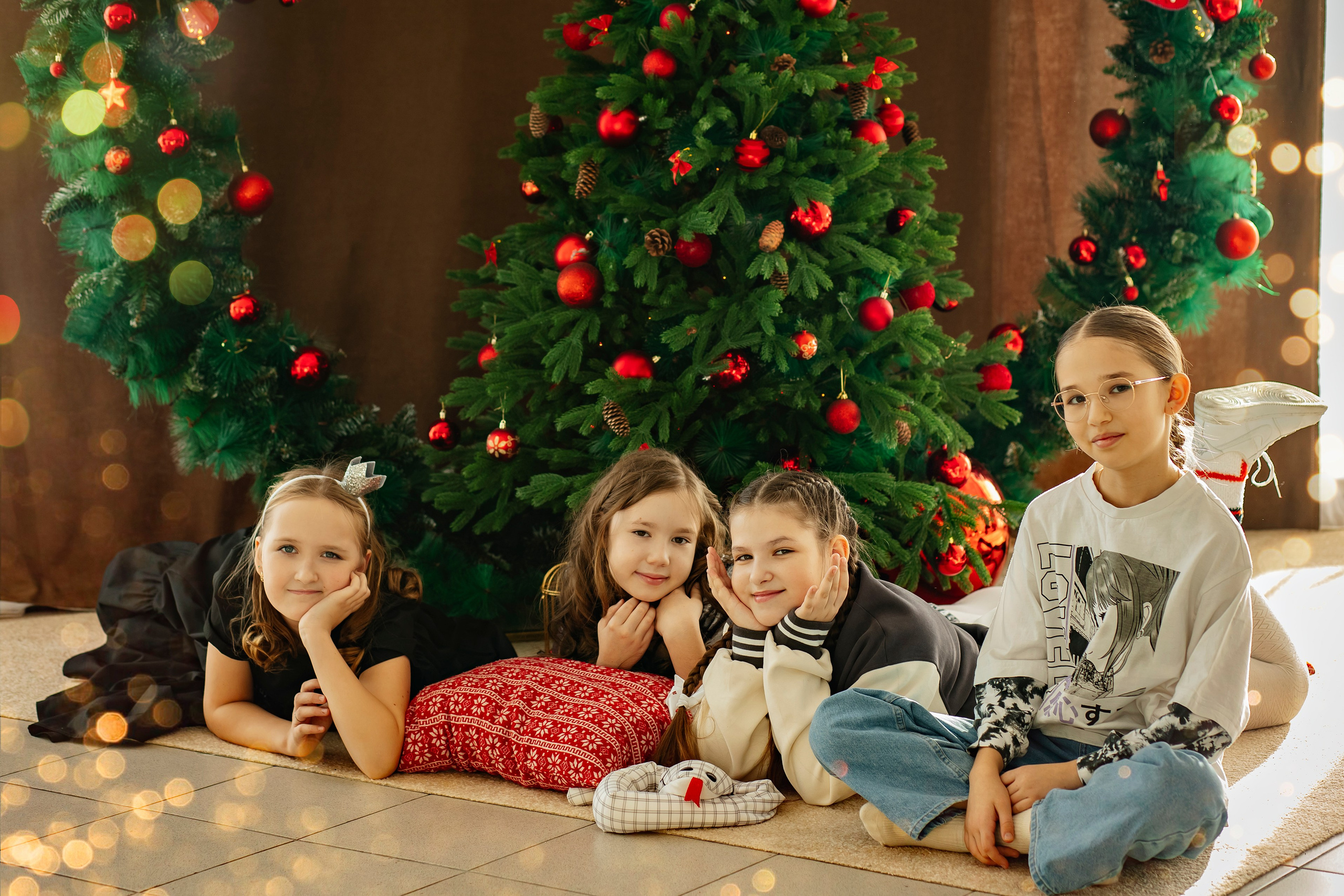 Новогодняя съёмка в студии. Фотограф Григорьева Ольга. Портретная, семейная съёмка, Love Stori, видеосъёмка в городе Чита. Выпускные альбомы, фотокниги