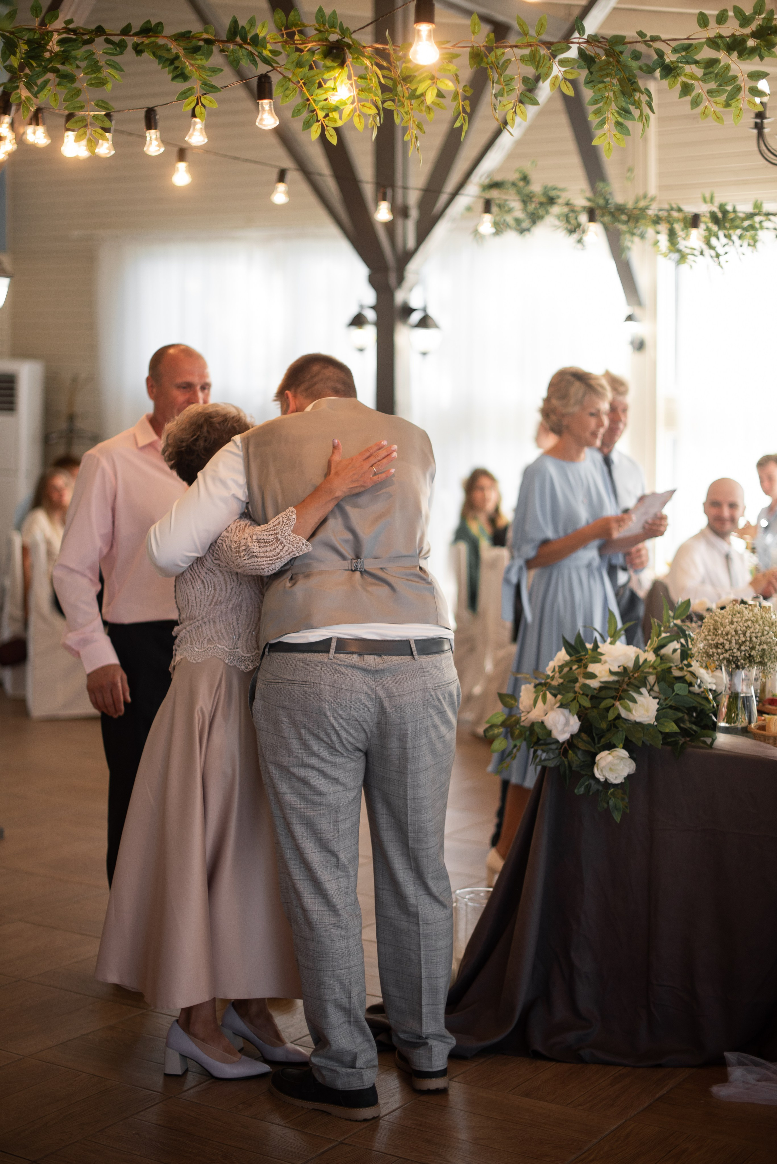 Свадебный альбом 12.08.23 – лучшие кадры с торжества. Свадебный фотограф в Миассе Татьяна Ружникова